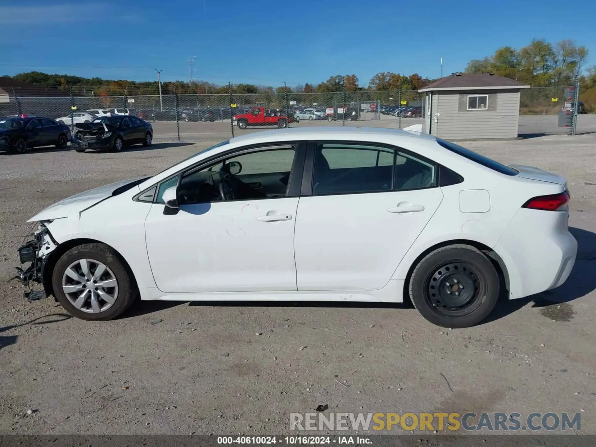 15 fotografías del automóvil dañado 5YFEPMAEXNP275813 TOYOTA COROLLA 2022