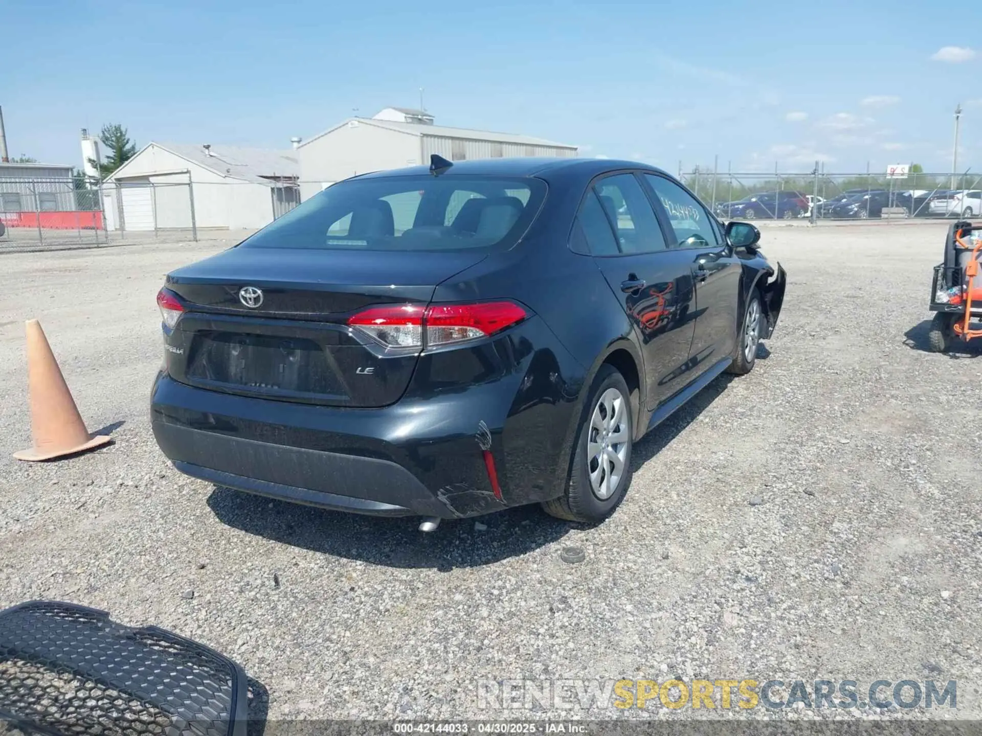 4 fotografías del automóvil dañado 5YFEPMAEXNP298668 TOYOTA COROLLA 2022