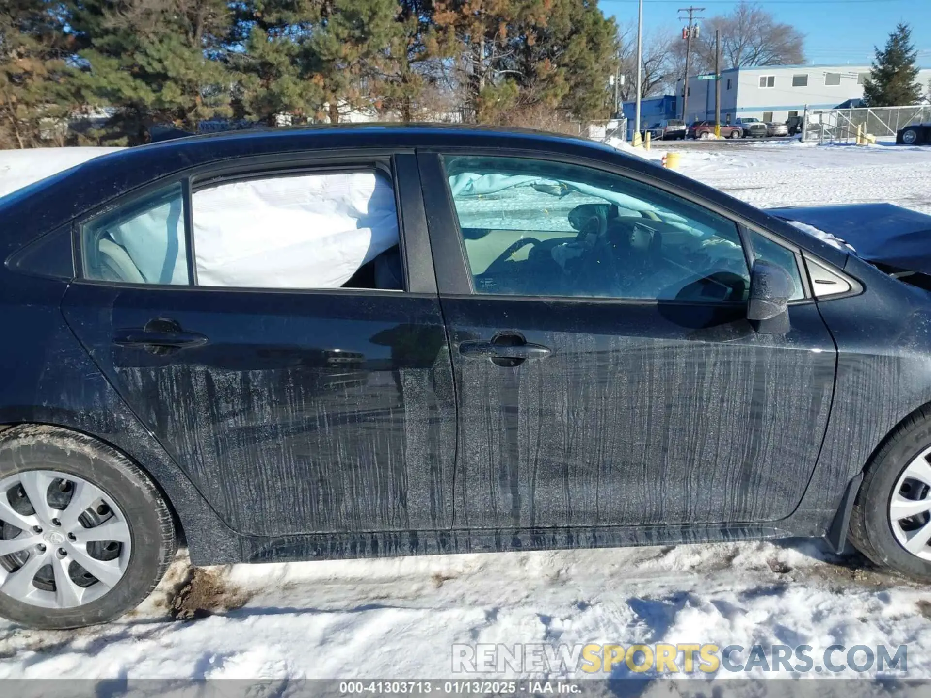 13 fotografías del automóvil dañado 5YFEPMAEXNP305182 TOYOTA COROLLA 2022