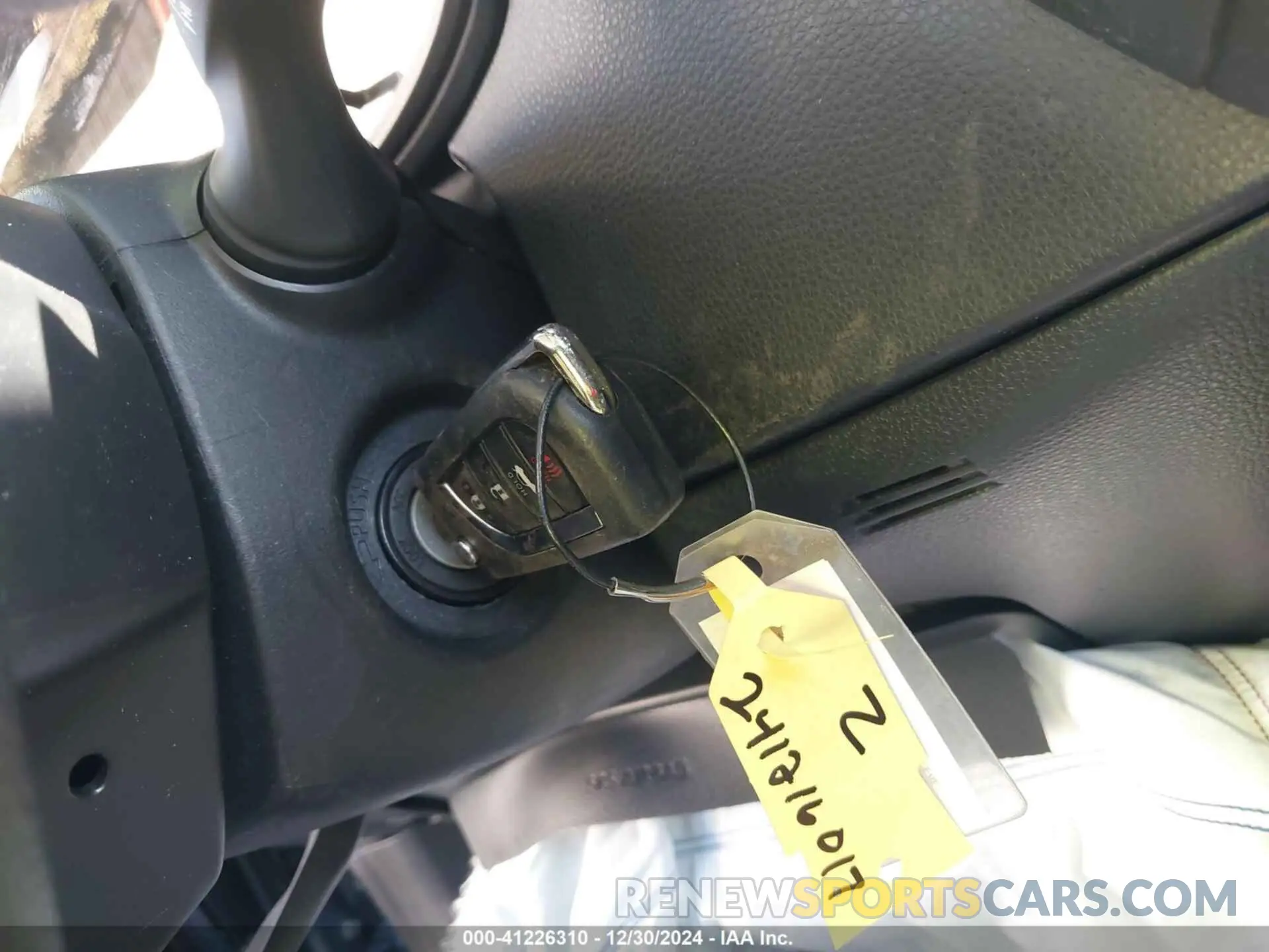 11 fotografías del automóvil dañado 5YFEPMAEXNP313363 TOYOTA COROLLA 2022