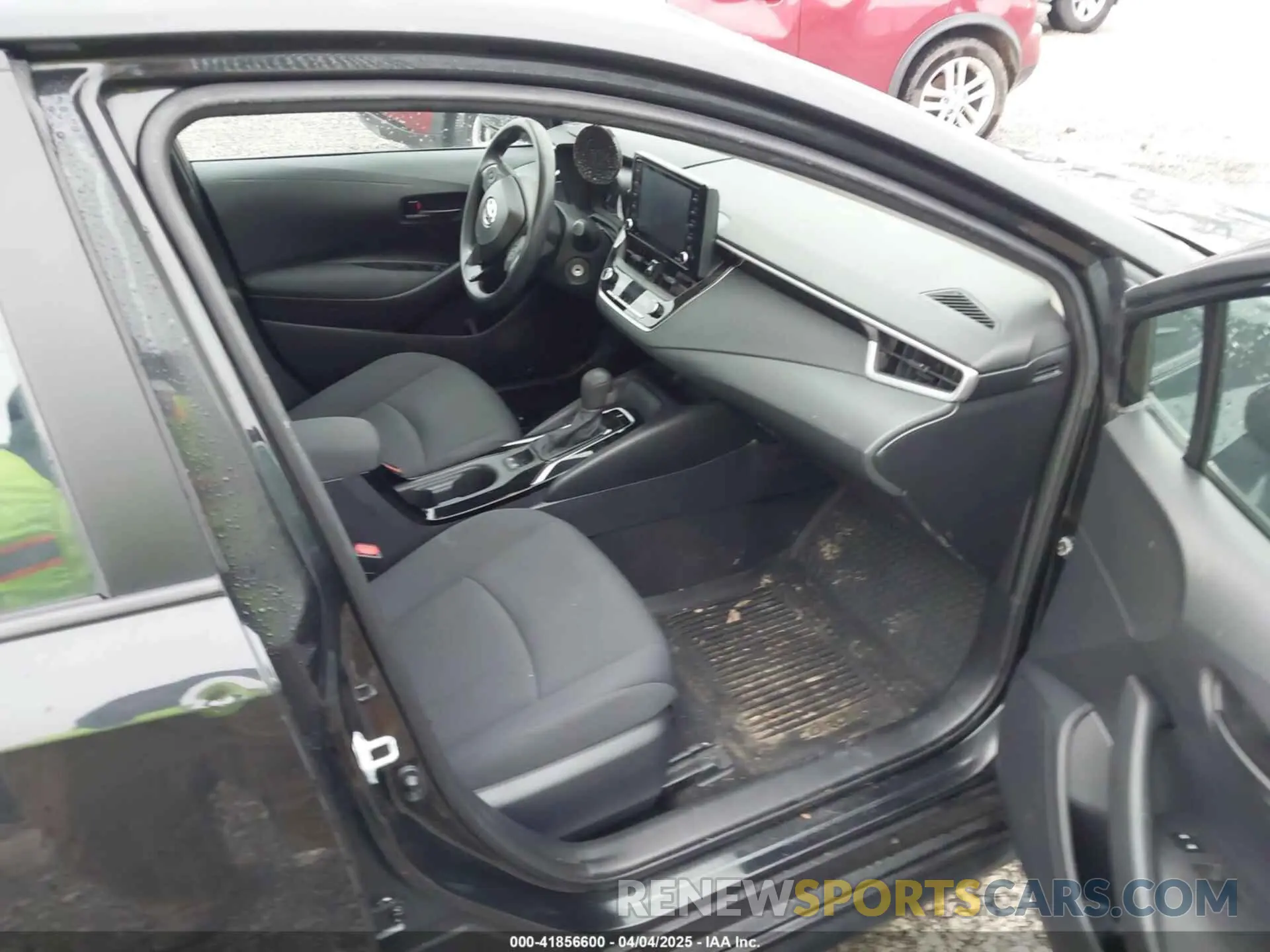 5 fotografías del automóvil dañado 5YFEPMAEXNP315906 TOYOTA COROLLA 2022