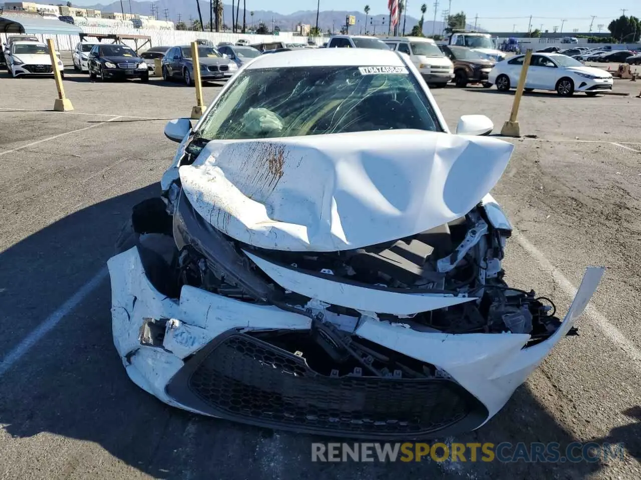 5 fotografías del automóvil dañado 5YFEPMAEXNP348243 TOYOTA COROLLA 2022