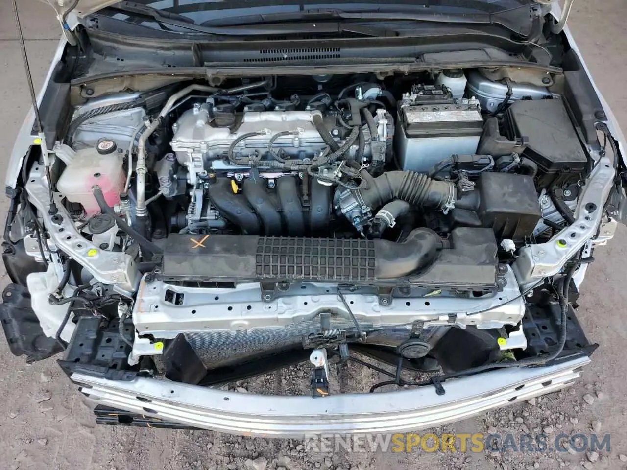 11 fotografías del automóvil dañado 5YFEPMAEXNP354642 TOYOTA COROLLA 2022