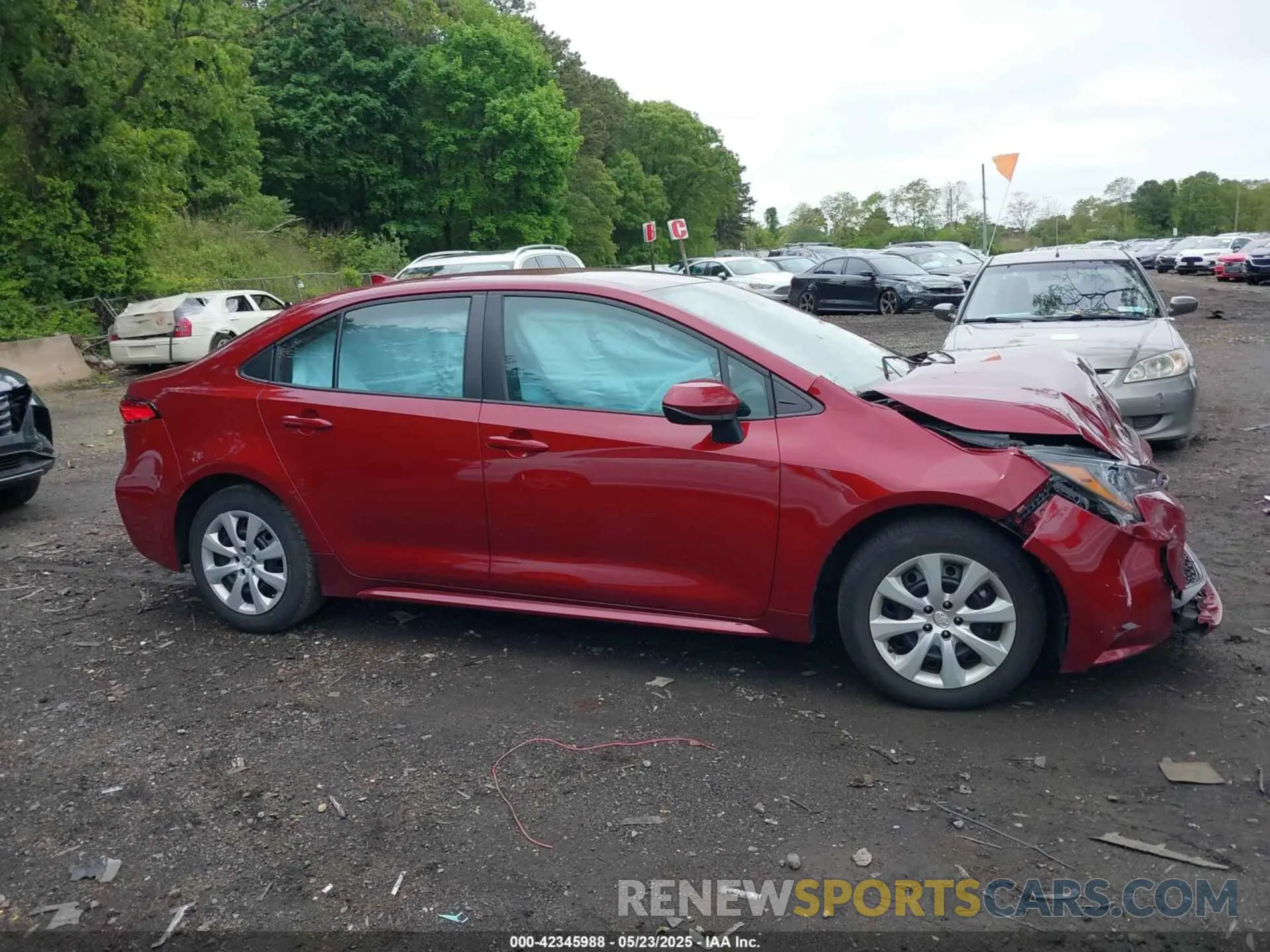 13 fotografías del automóvil dañado 5YFEPMAEXNP371327 TOYOTA COROLLA 2022