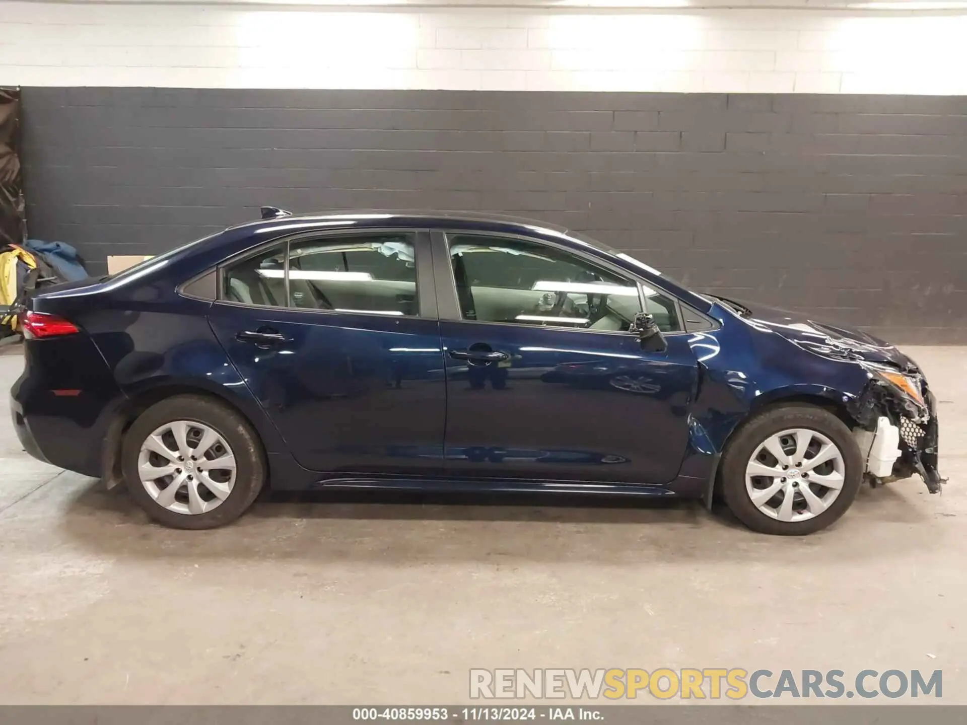 13 fotografías del automóvil dañado 5YFEPMAEXNP376740 TOYOTA COROLLA 2022