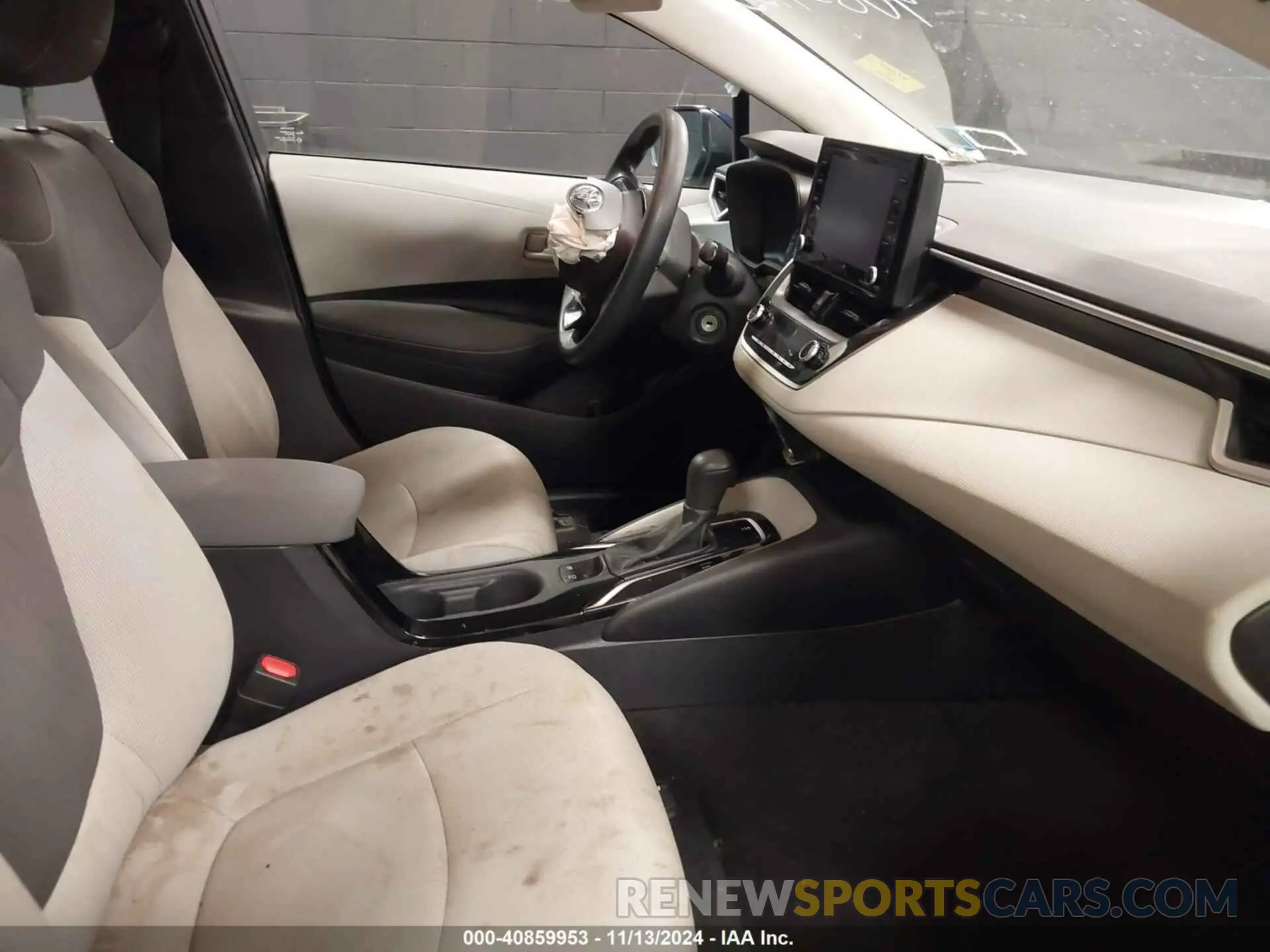 5 fotografías del automóvil dañado 5YFEPMAEXNP376740 TOYOTA COROLLA 2022