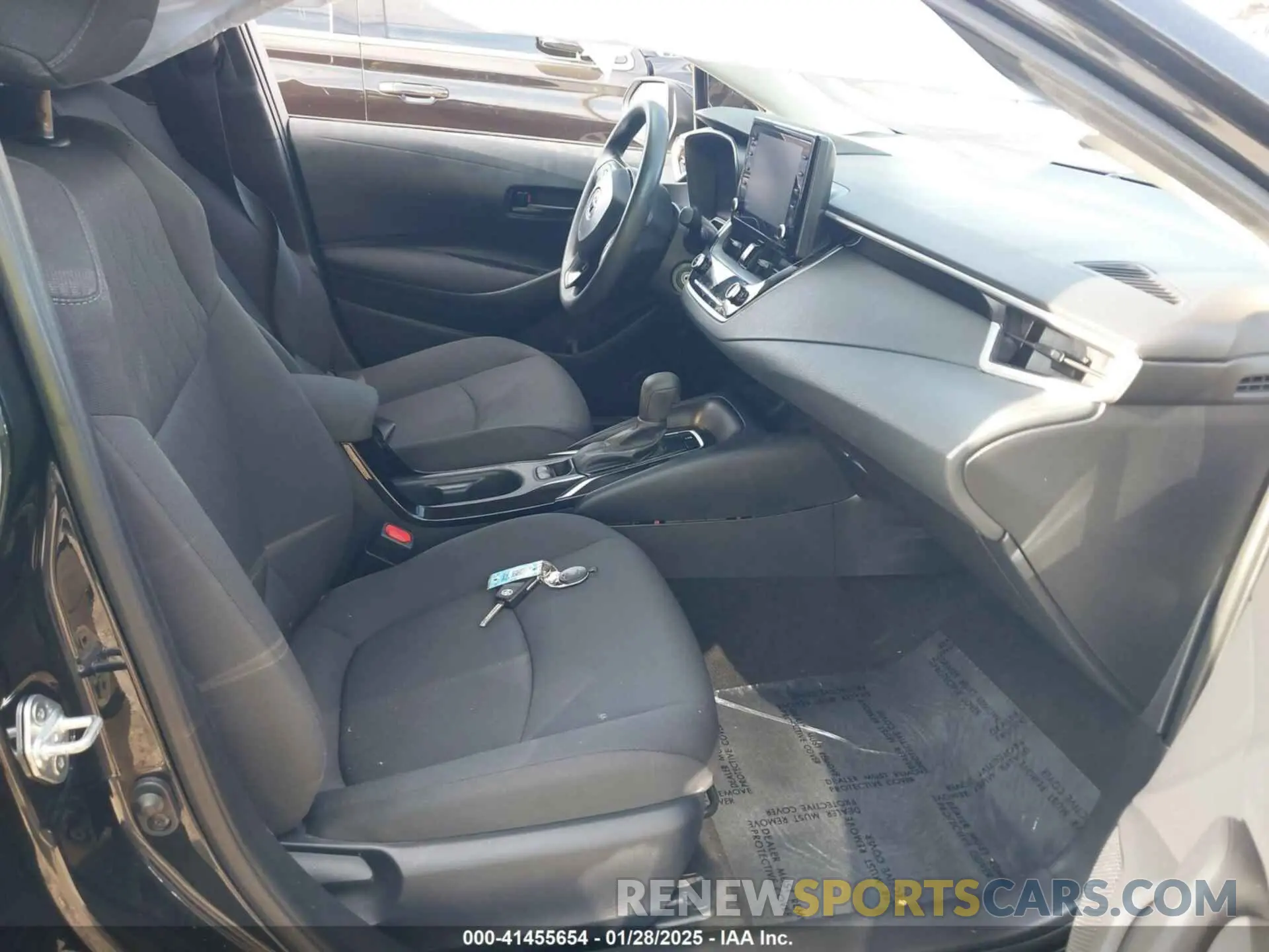 5 fotografías del automóvil dañado 5YFEPMAEXNP389584 TOYOTA COROLLA 2022