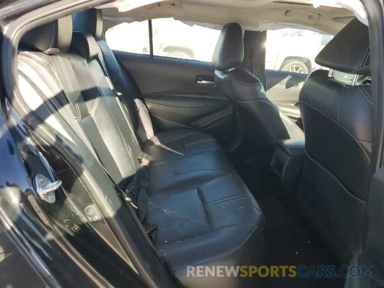 10 fotografías del automóvil dañado 5YFFPMAE1NP320383 TOYOTA COROLLA 2022