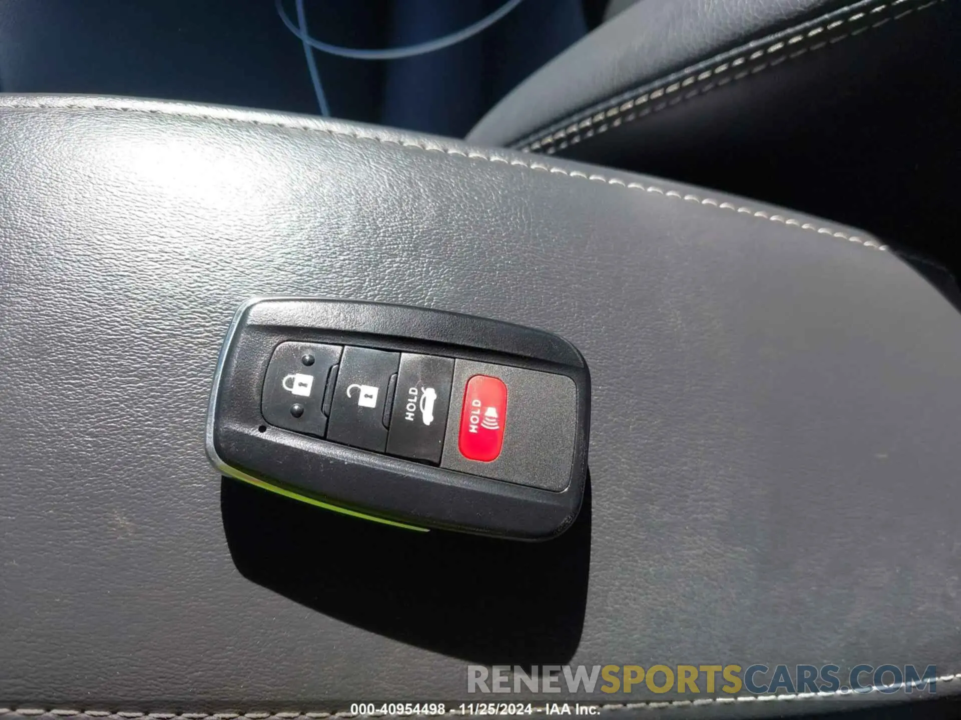 11 fotografías del automóvil dañado 5YFFPMAE3NP315590 TOYOTA COROLLA 2022
