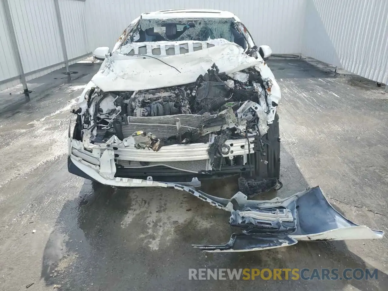 5 fotografías del automóvil dañado 5YFM4MCE5NP132172 TOYOTA COROLLA 2022