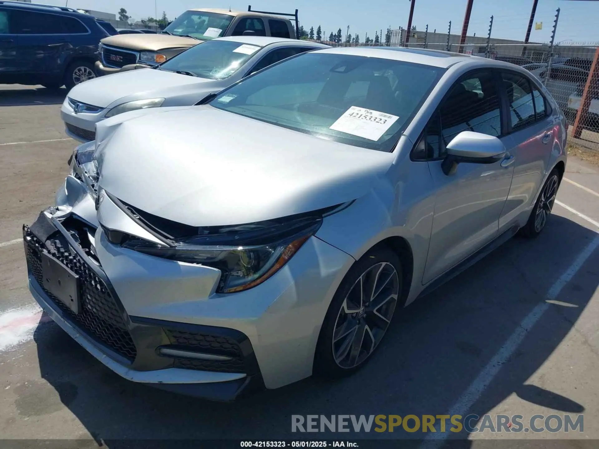 2 fotografías del automóvil dañado 5YFP4MCE1NP109291 TOYOTA COROLLA 2022
