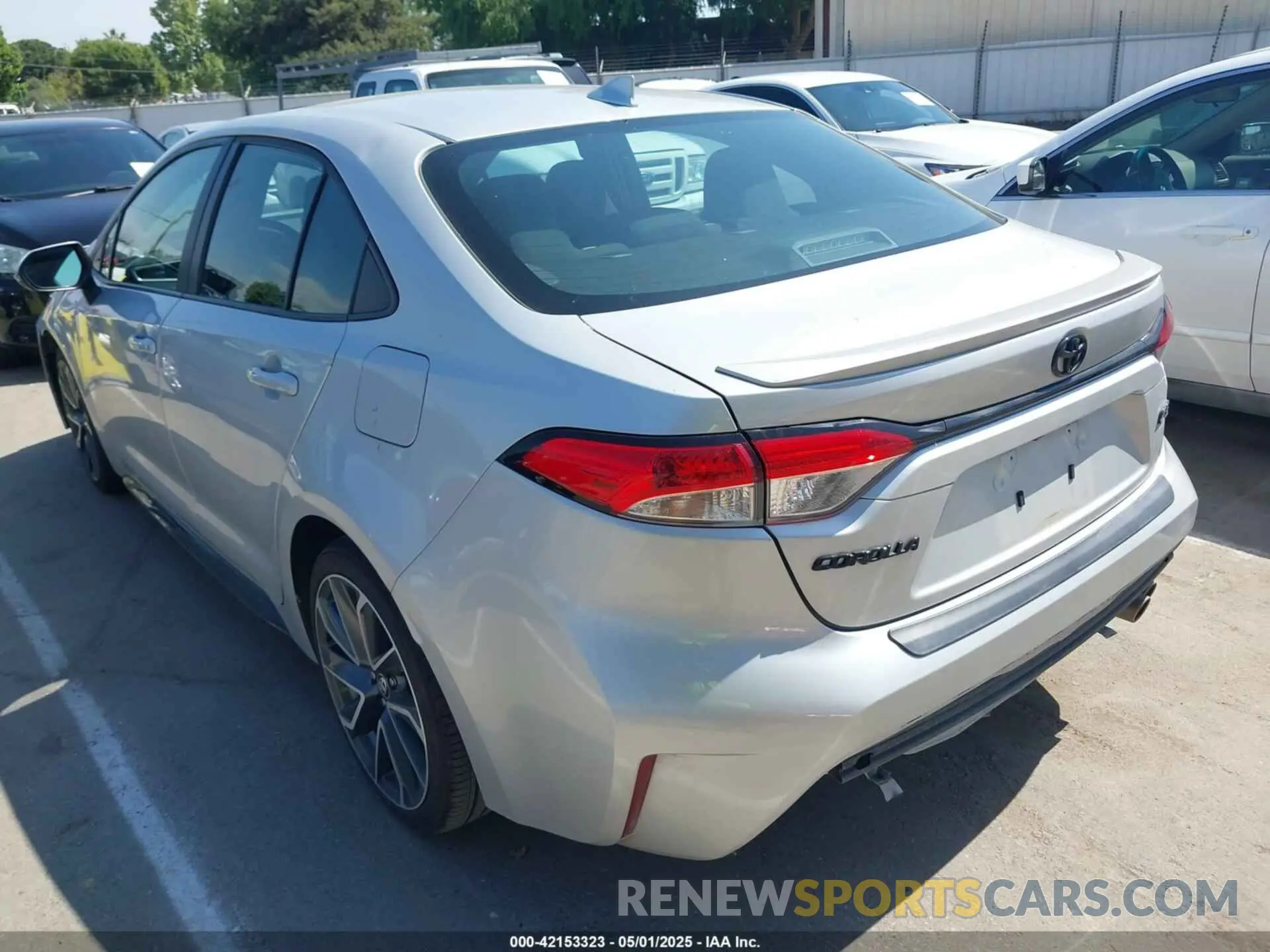 3 fotografías del automóvil dañado 5YFP4MCE1NP109291 TOYOTA COROLLA 2022