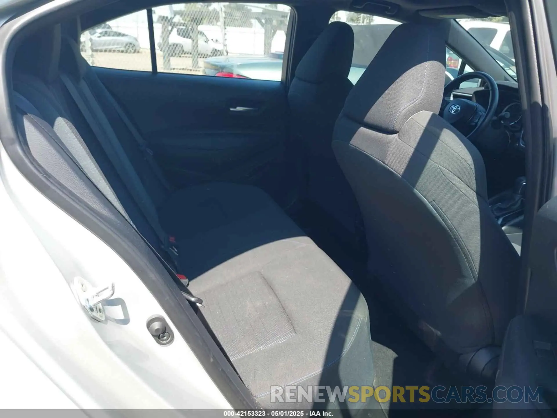 8 fotografías del automóvil dañado 5YFP4MCE1NP109291 TOYOTA COROLLA 2022