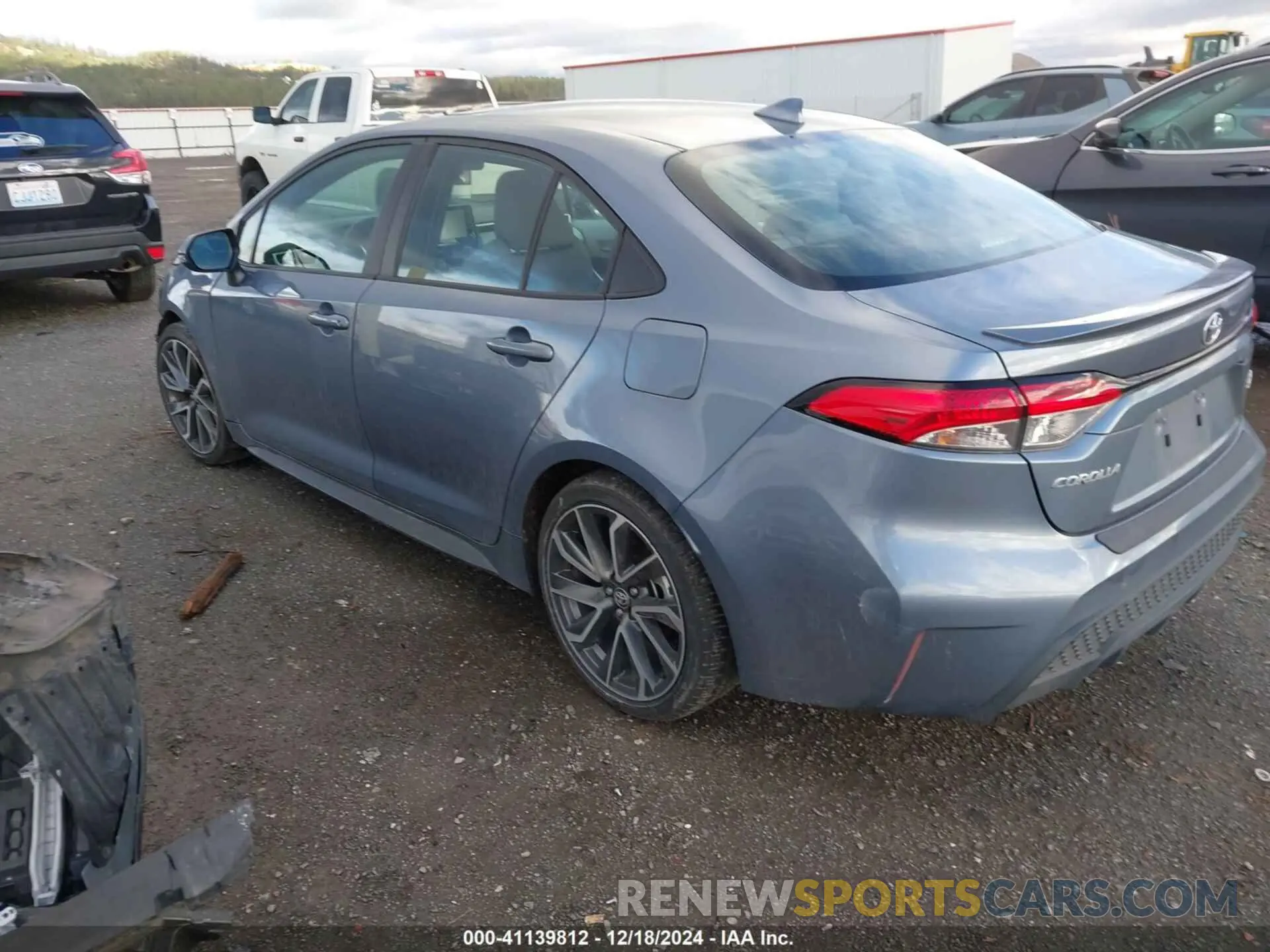 3 fotografías del automóvil dañado 5YFP4MCE5NP110119 TOYOTA COROLLA 2022