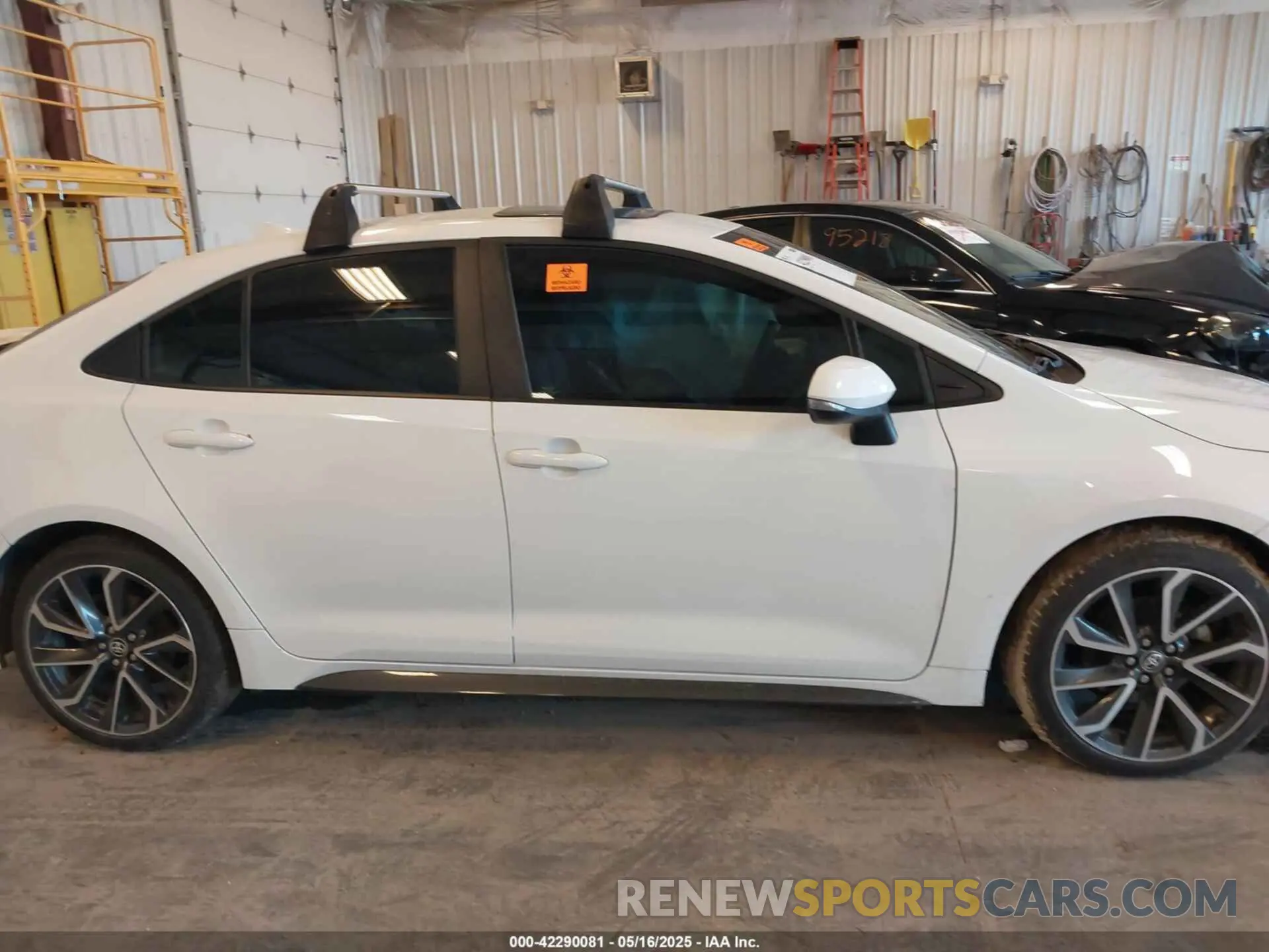 13 fotografías del automóvil dañado 5YFP4MCE5NP137725 TOYOTA COROLLA 2022