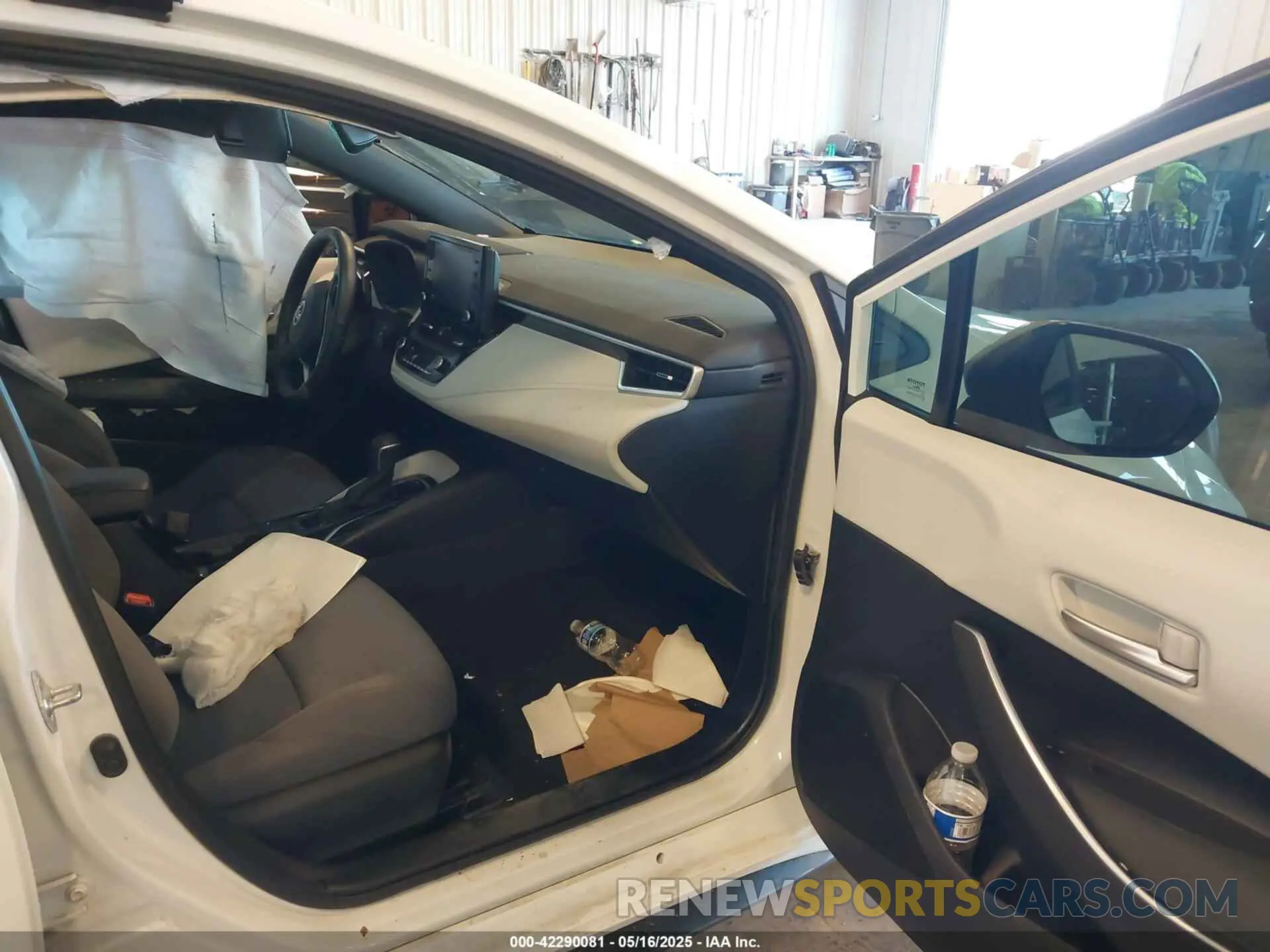 5 fotografías del automóvil dañado 5YFP4MCE5NP137725 TOYOTA COROLLA 2022