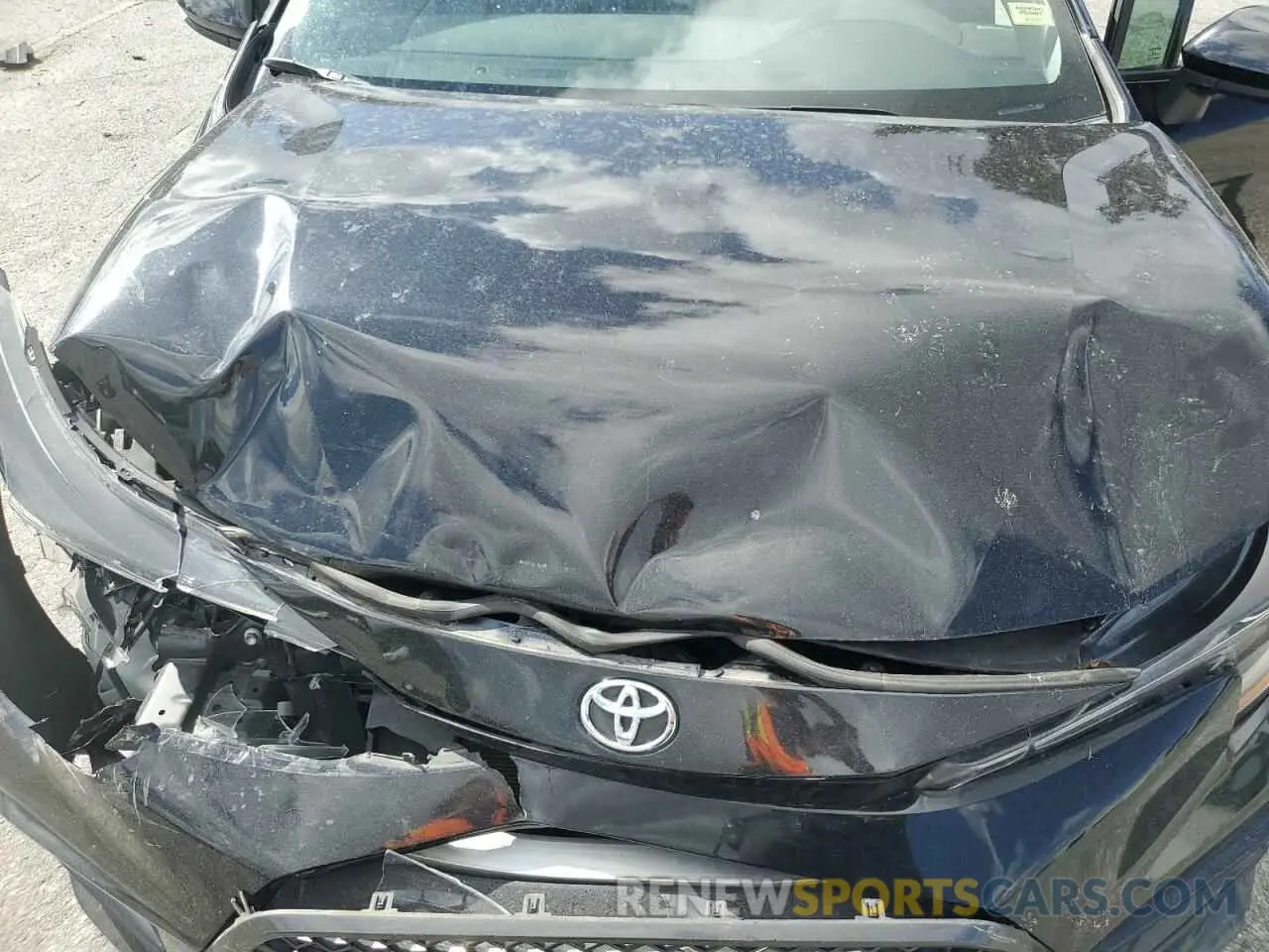 11 fotografías del automóvil dañado 5YFP4MCE8NP137279 TOYOTA COROLLA 2022