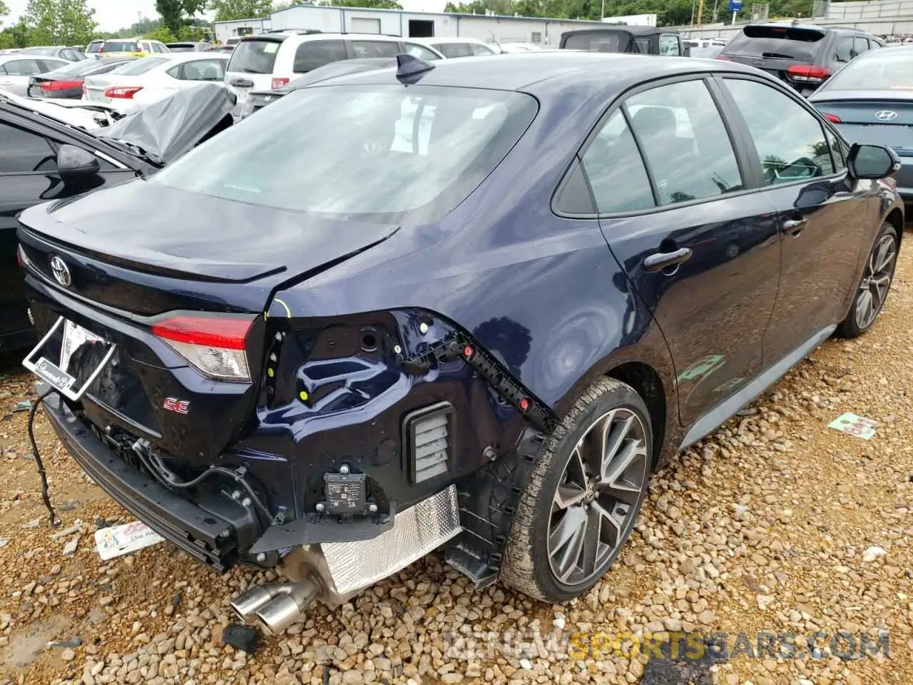 4 fotografías del automóvil dañado 5YFP4MCE9NP114335 TOYOTA COROLLA 2022