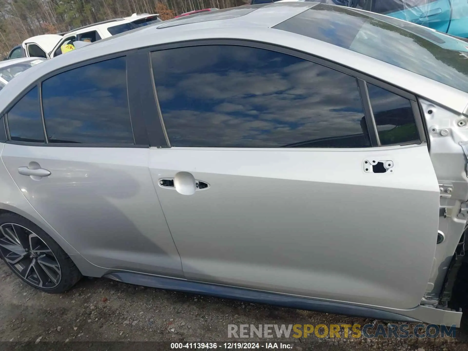 14 fotografías del automóvil dañado 5YFP4MCEXNP132911 TOYOTA COROLLA 2022