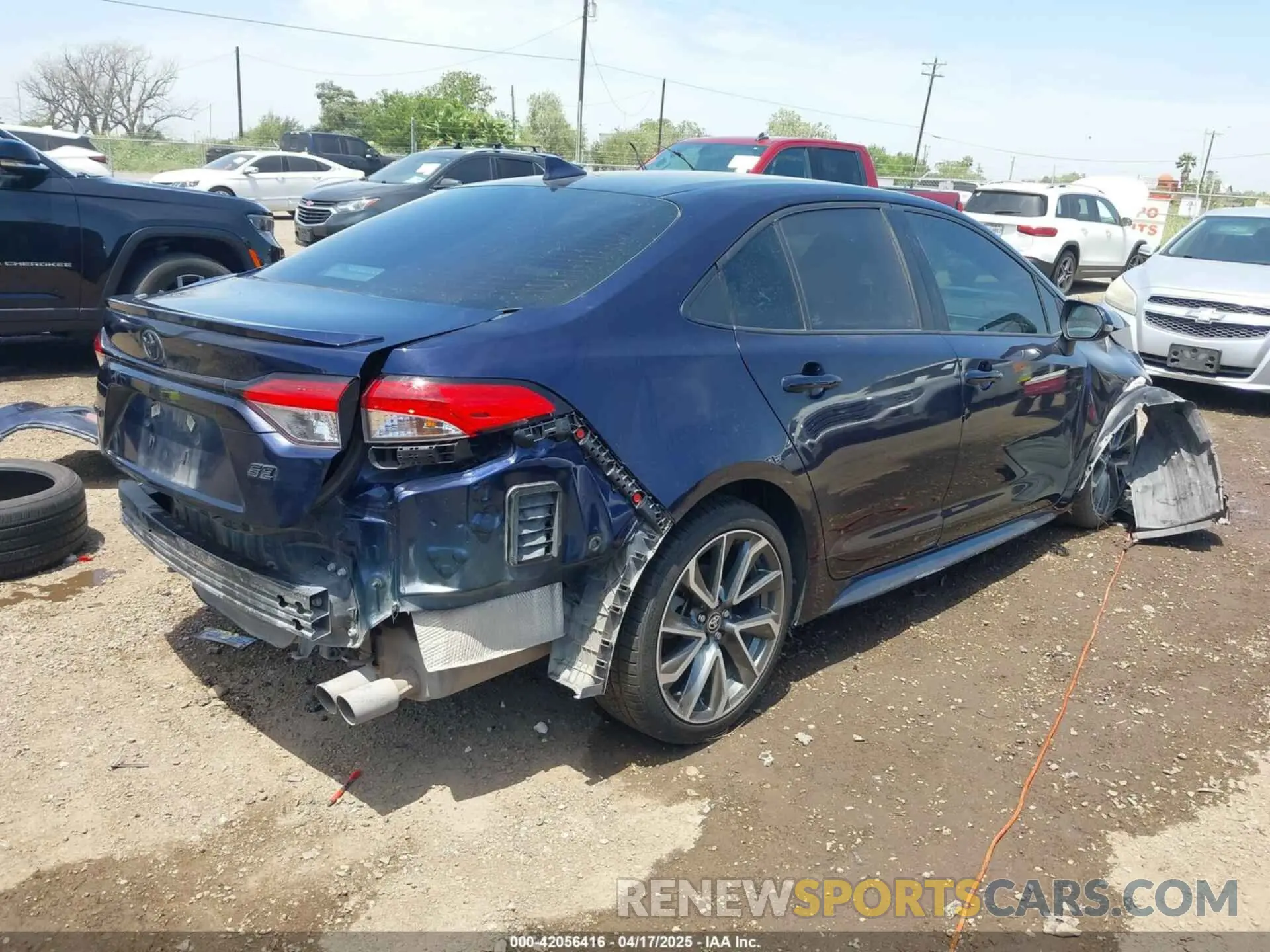 4 fotografías del automóvil dañado 5YFS4MCE0NP115125 TOYOTA COROLLA 2022