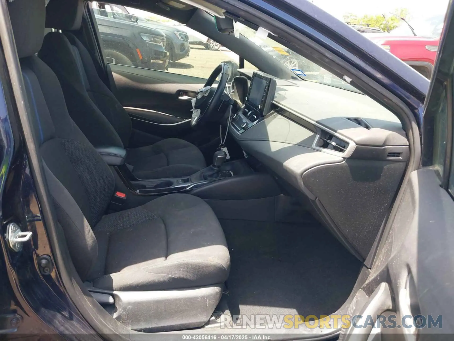 5 fotografías del automóvil dañado 5YFS4MCE0NP115125 TOYOTA COROLLA 2022