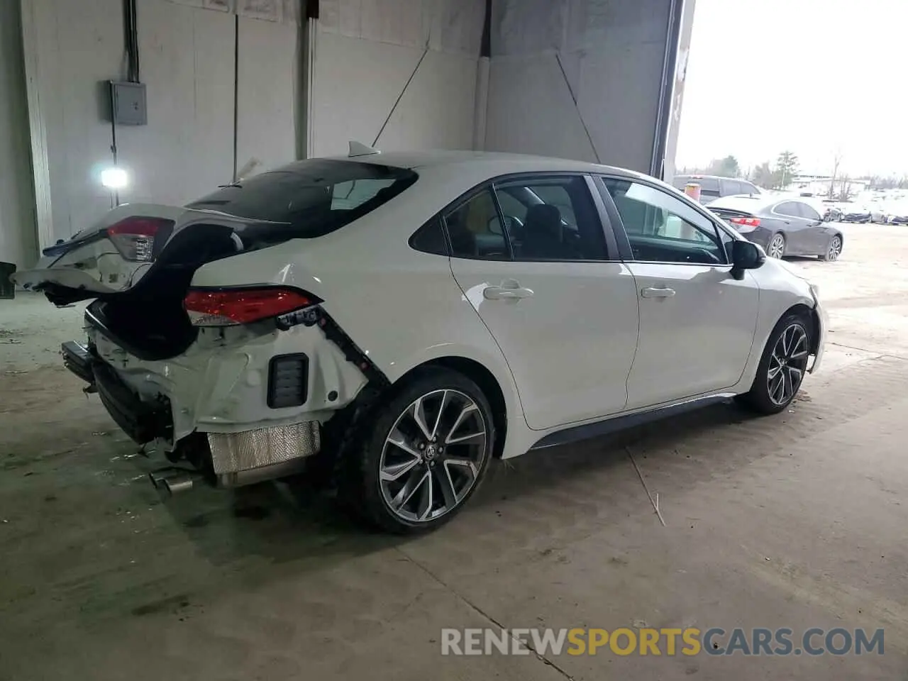 3 fotografías del automóvil dañado 5YFS4MCE0NP117750 TOYOTA COROLLA 2022