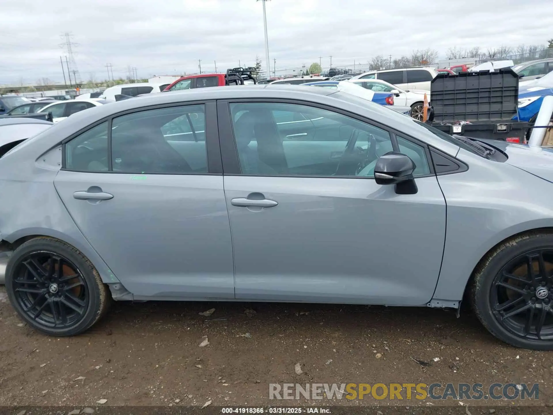 14 fotografías del automóvil dañado 5YFS4MCE0NP125430 TOYOTA COROLLA 2022