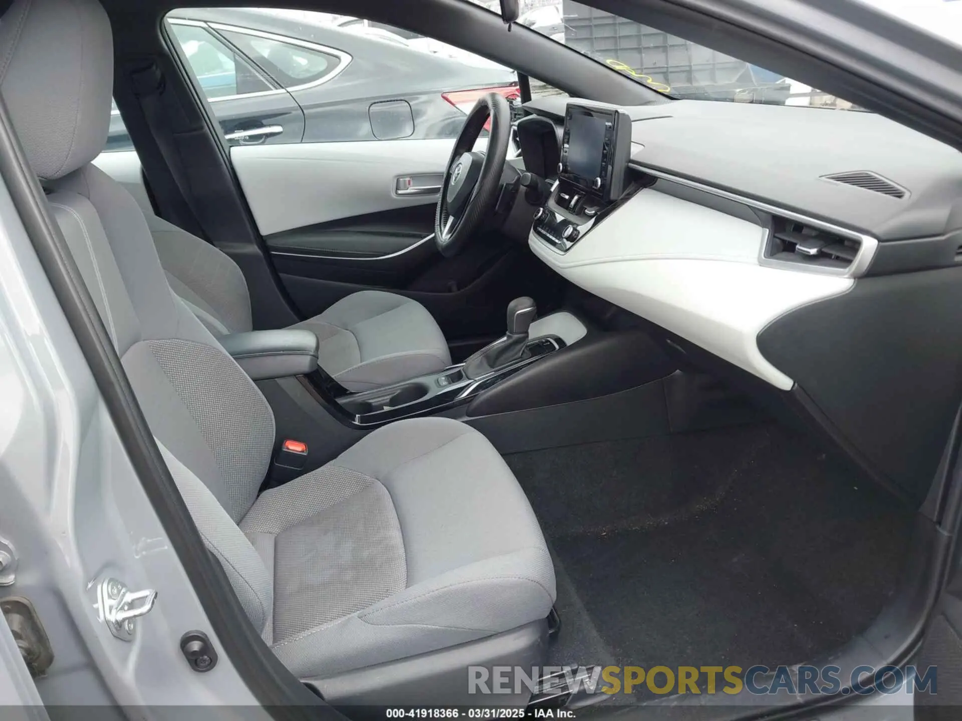 5 fotografías del automóvil dañado 5YFS4MCE0NP125430 TOYOTA COROLLA 2022