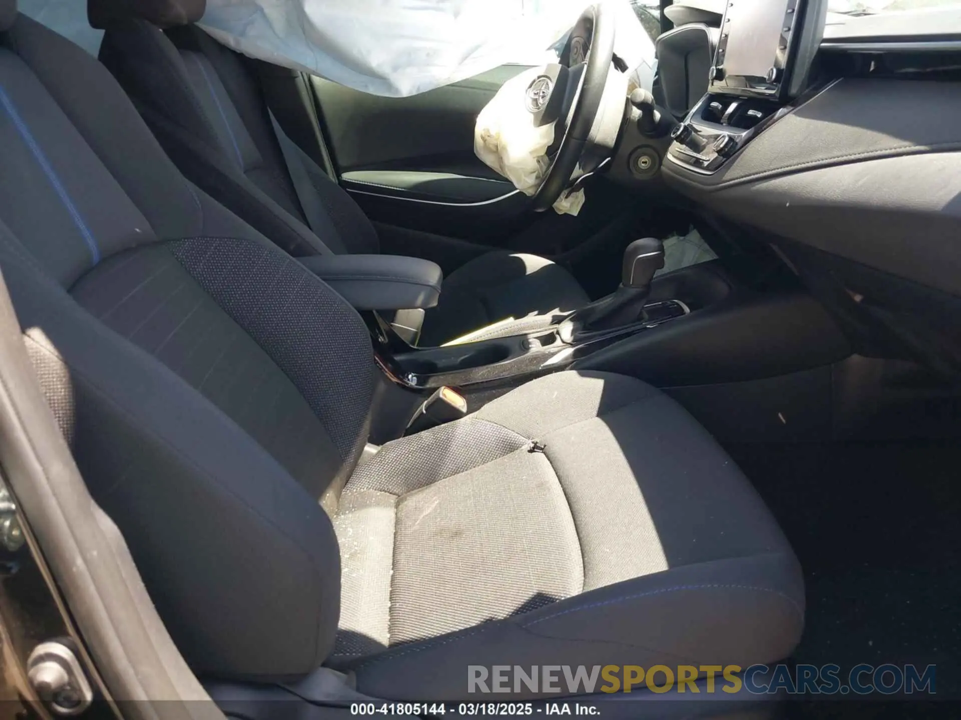 5 fotografías del automóvil dañado 5YFS4MCE1NP111102 TOYOTA COROLLA 2022