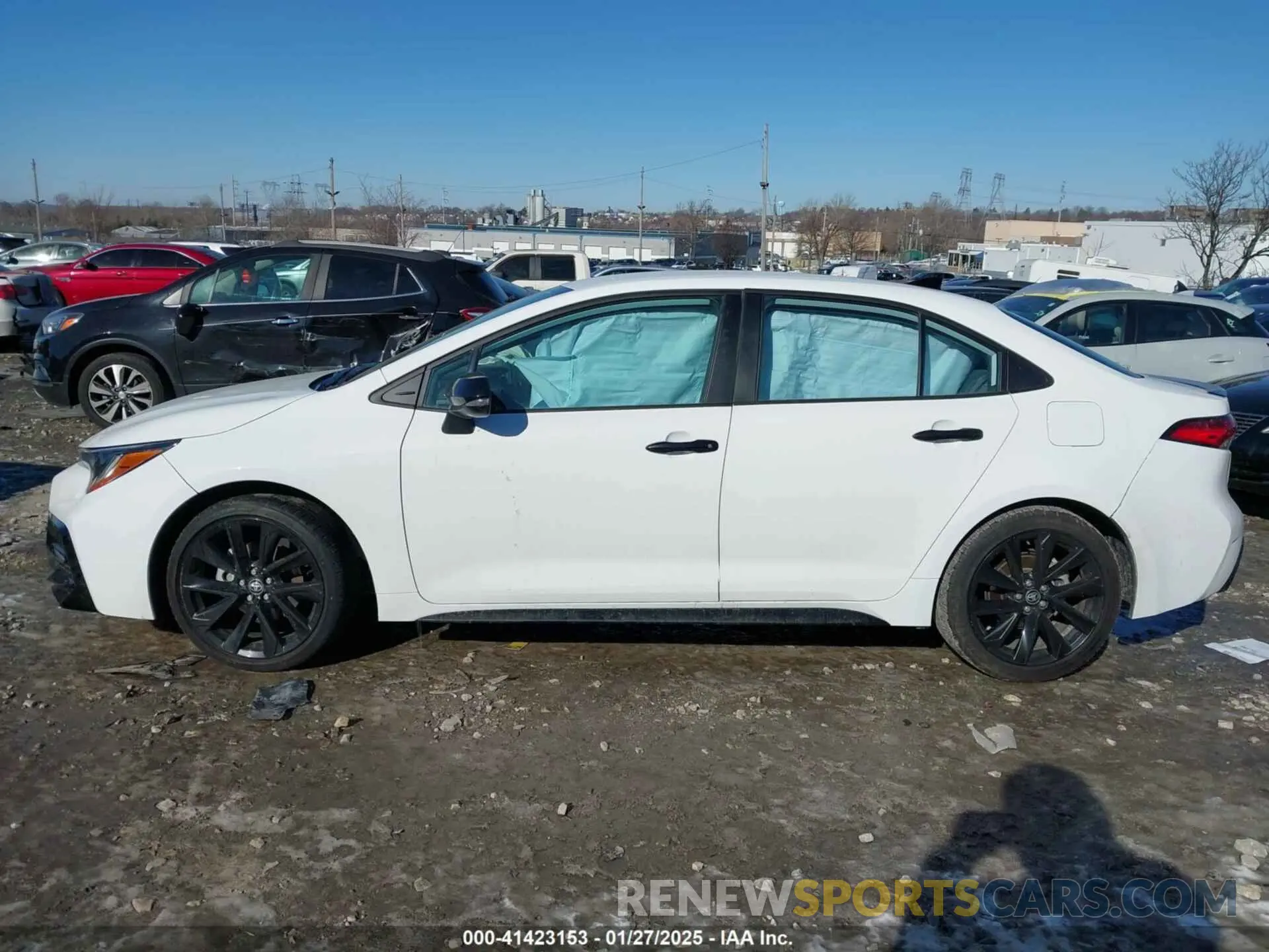 13 fotografías del automóvil dañado 5YFS4MCE1NP119099 TOYOTA COROLLA 2022
