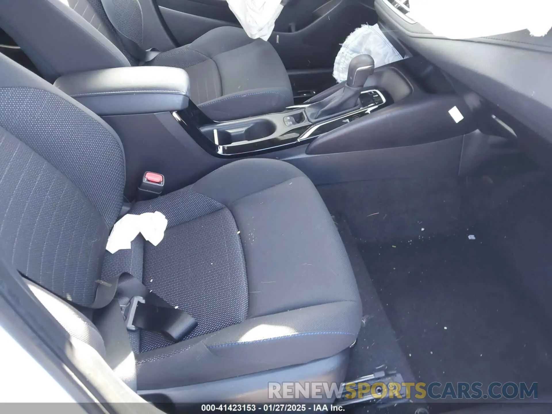 5 fotografías del automóvil dañado 5YFS4MCE1NP119099 TOYOTA COROLLA 2022