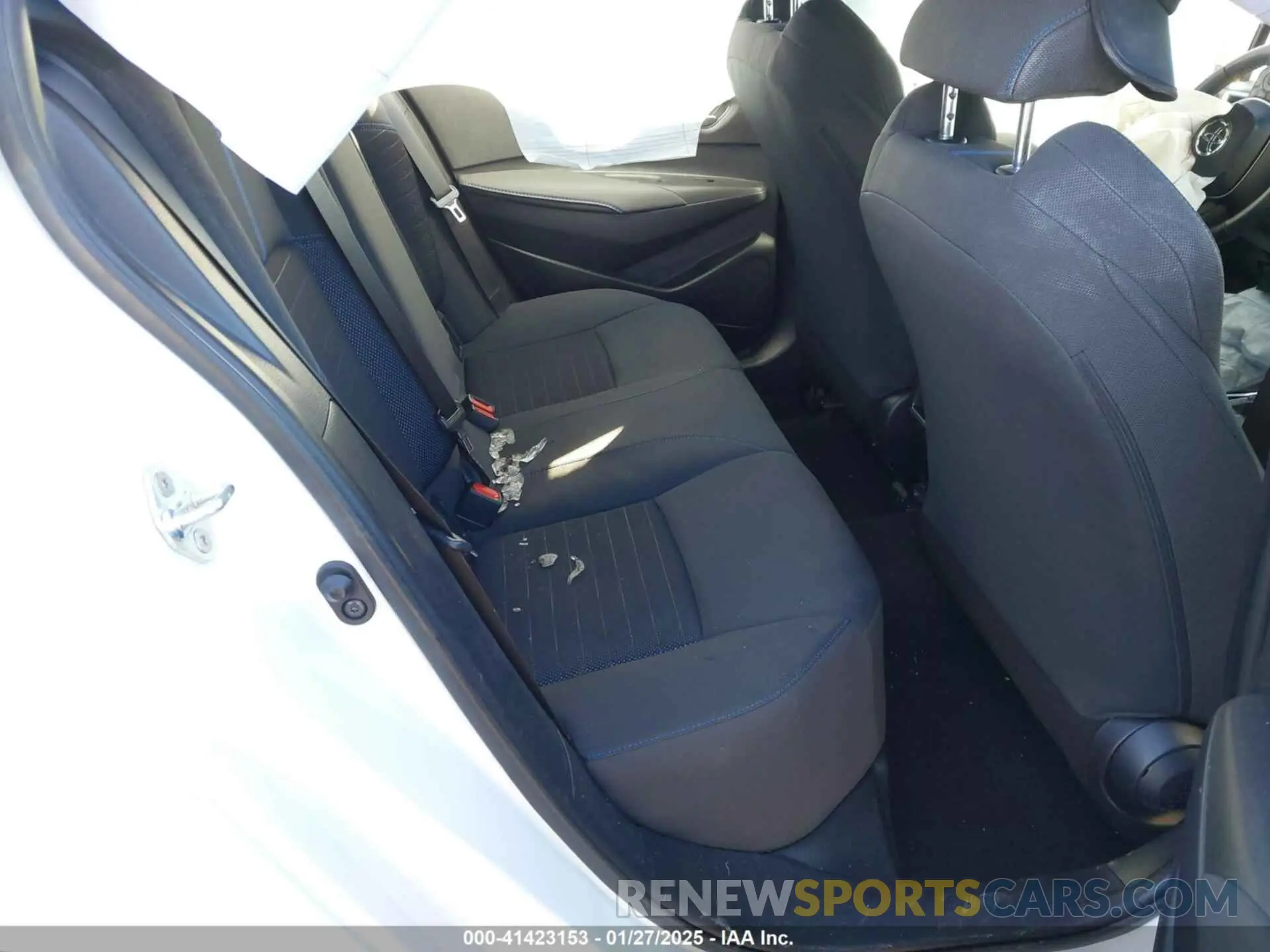 8 fotografías del automóvil dañado 5YFS4MCE1NP119099 TOYOTA COROLLA 2022