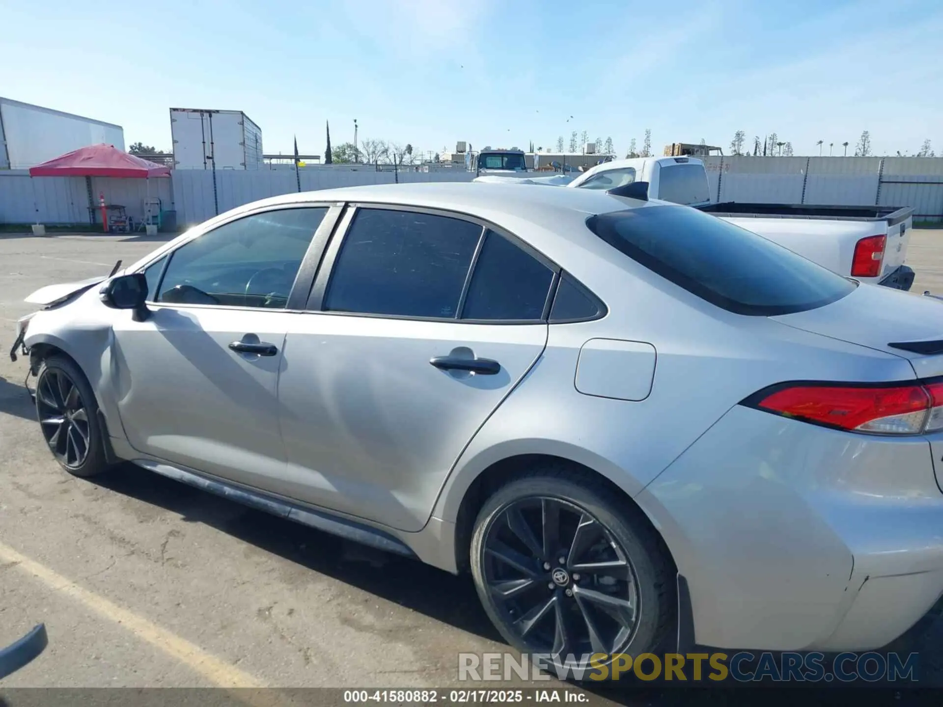 15 fotografías del automóvil dañado 5YFS4MCE2NP103526 TOYOTA COROLLA 2022