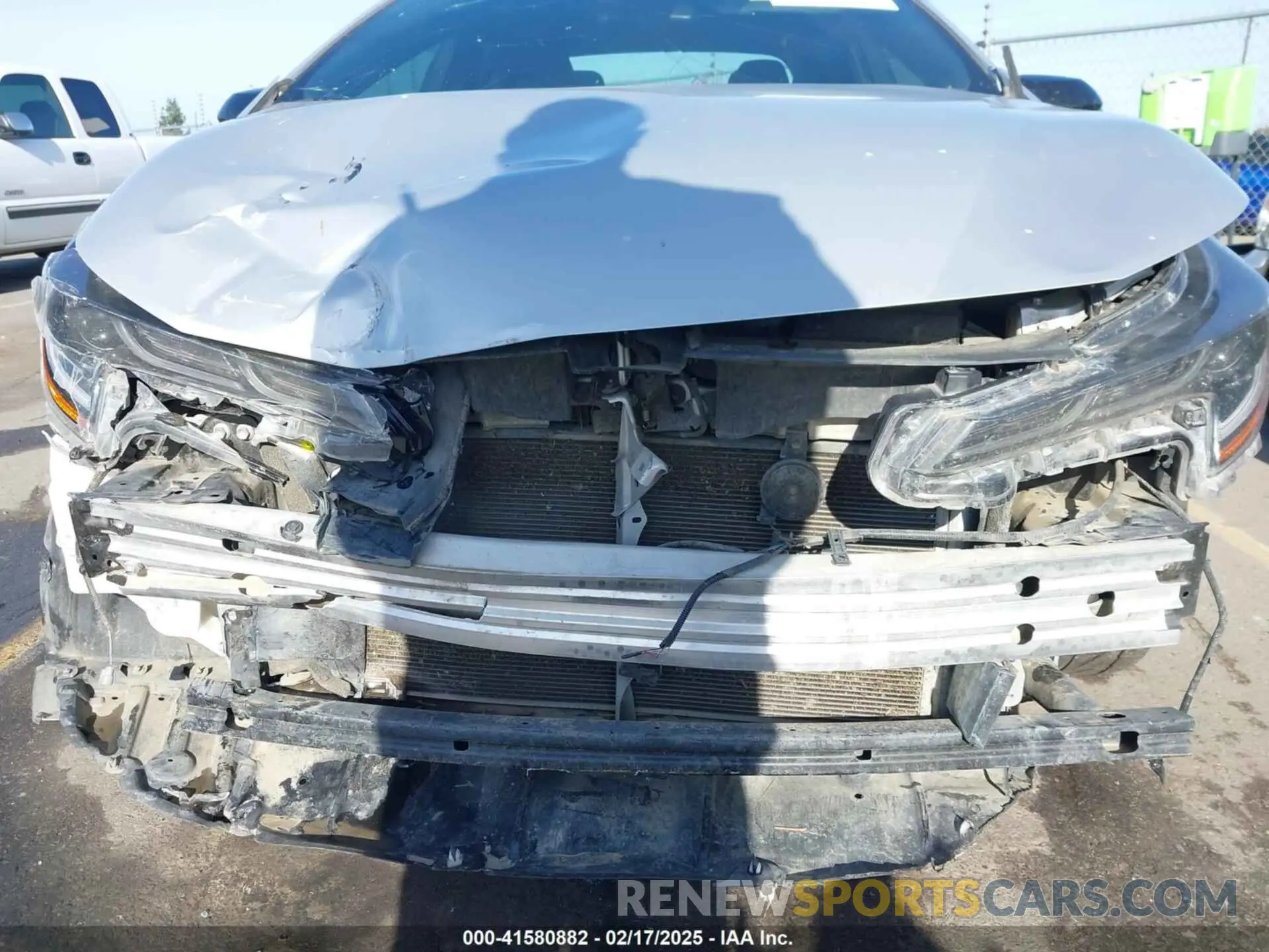 19 fotografías del automóvil dañado 5YFS4MCE2NP103526 TOYOTA COROLLA 2022