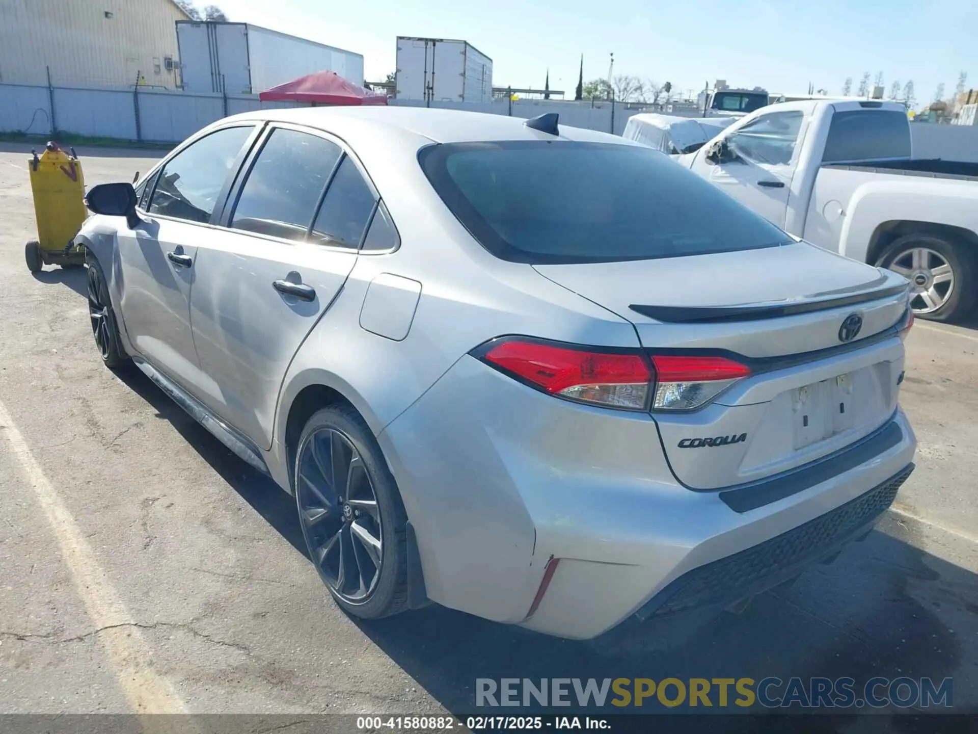 3 fotografías del automóvil dañado 5YFS4MCE2NP103526 TOYOTA COROLLA 2022