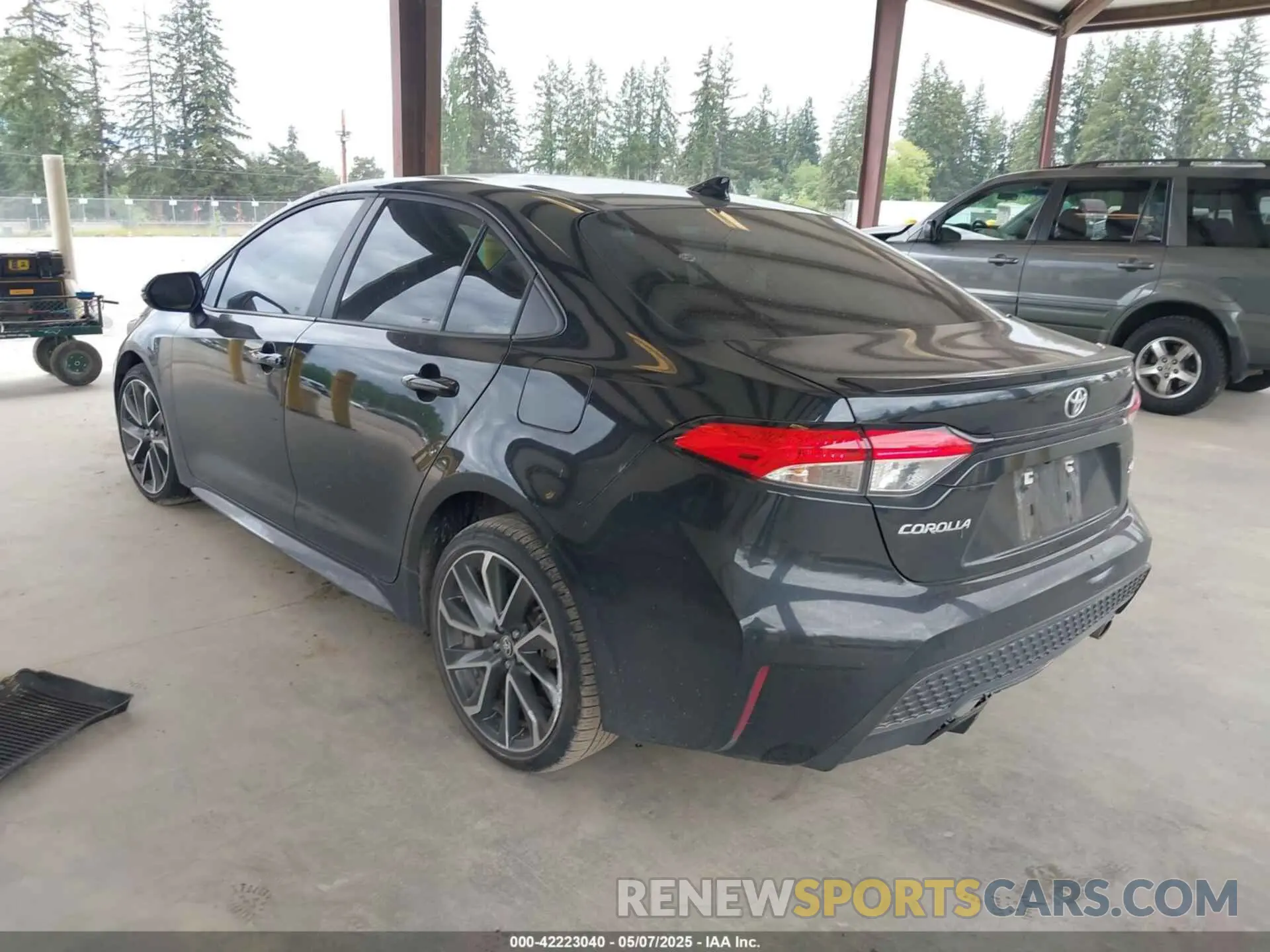 3 fotografías del automóvil dañado 5YFS4MCE2NP106717 TOYOTA COROLLA 2022