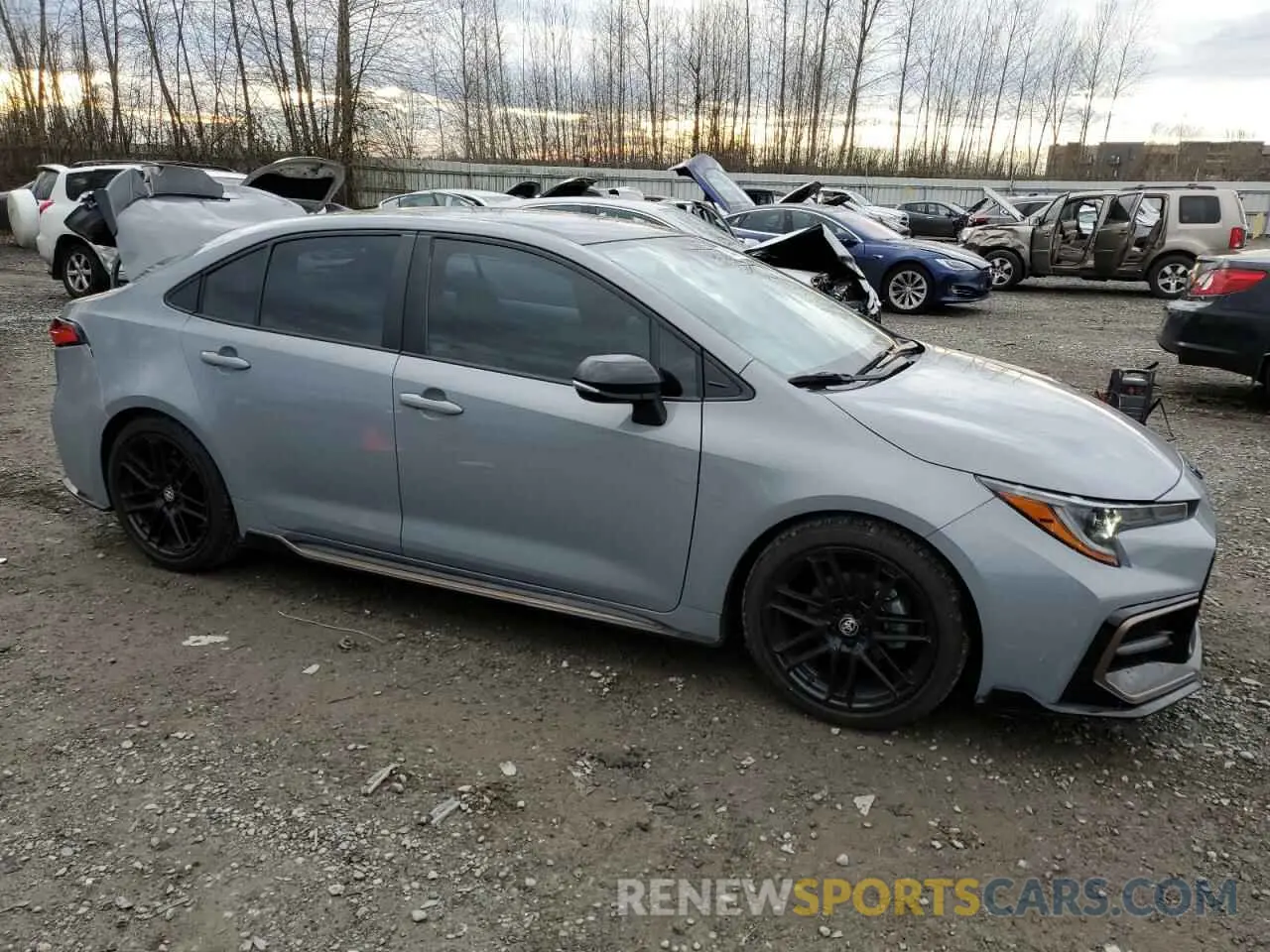 4 fotografías del automóvil dañado 5YFS4MCE2NP109679 TOYOTA COROLLA 2022