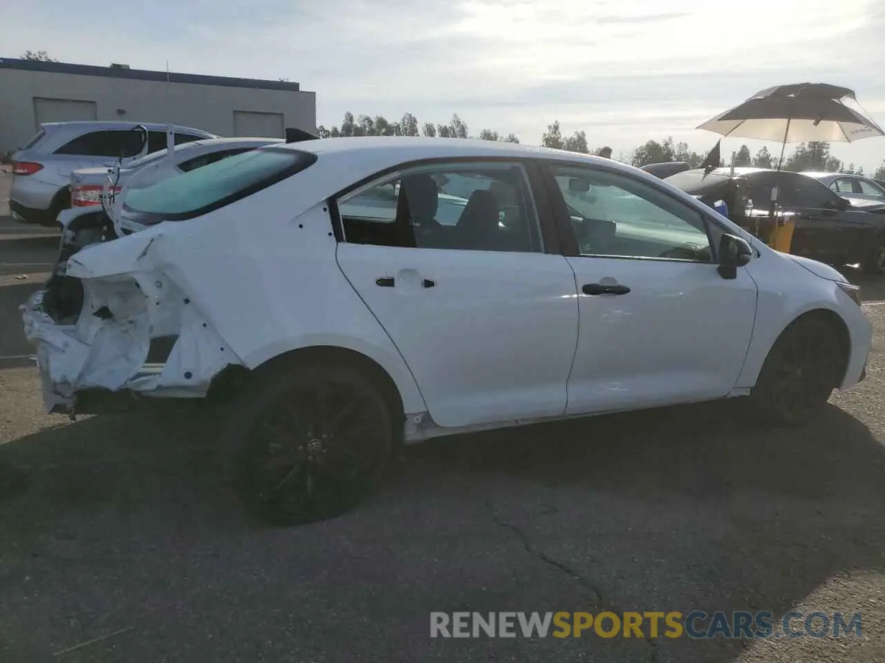 3 fotografías del automóvil dañado 5YFS4MCE2NP114381 TOYOTA COROLLA 2022