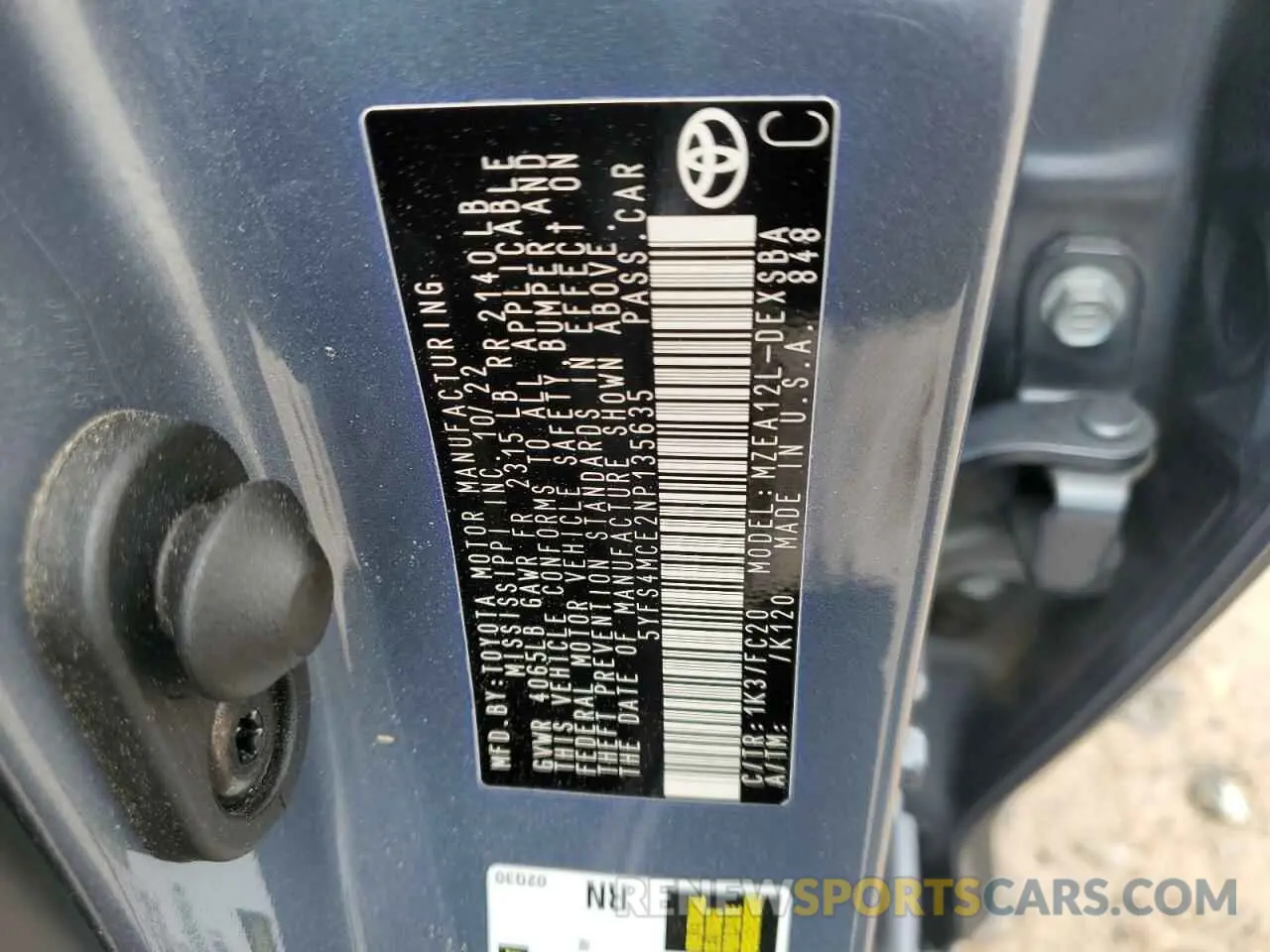 14 fotografías del automóvil dañado 5YFS4MCE2NP135635 TOYOTA COROLLA 2022