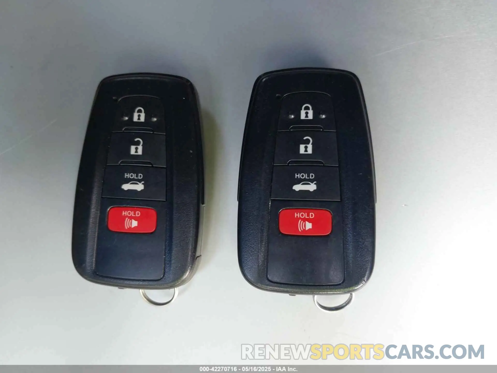 11 fotografías del automóvil dañado 5YFS4MCE3NP129987 TOYOTA COROLLA 2022