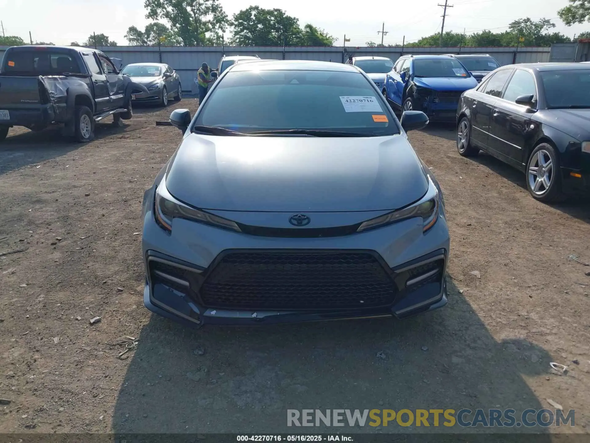 12 fotografías del automóvil dañado 5YFS4MCE3NP129987 TOYOTA COROLLA 2022