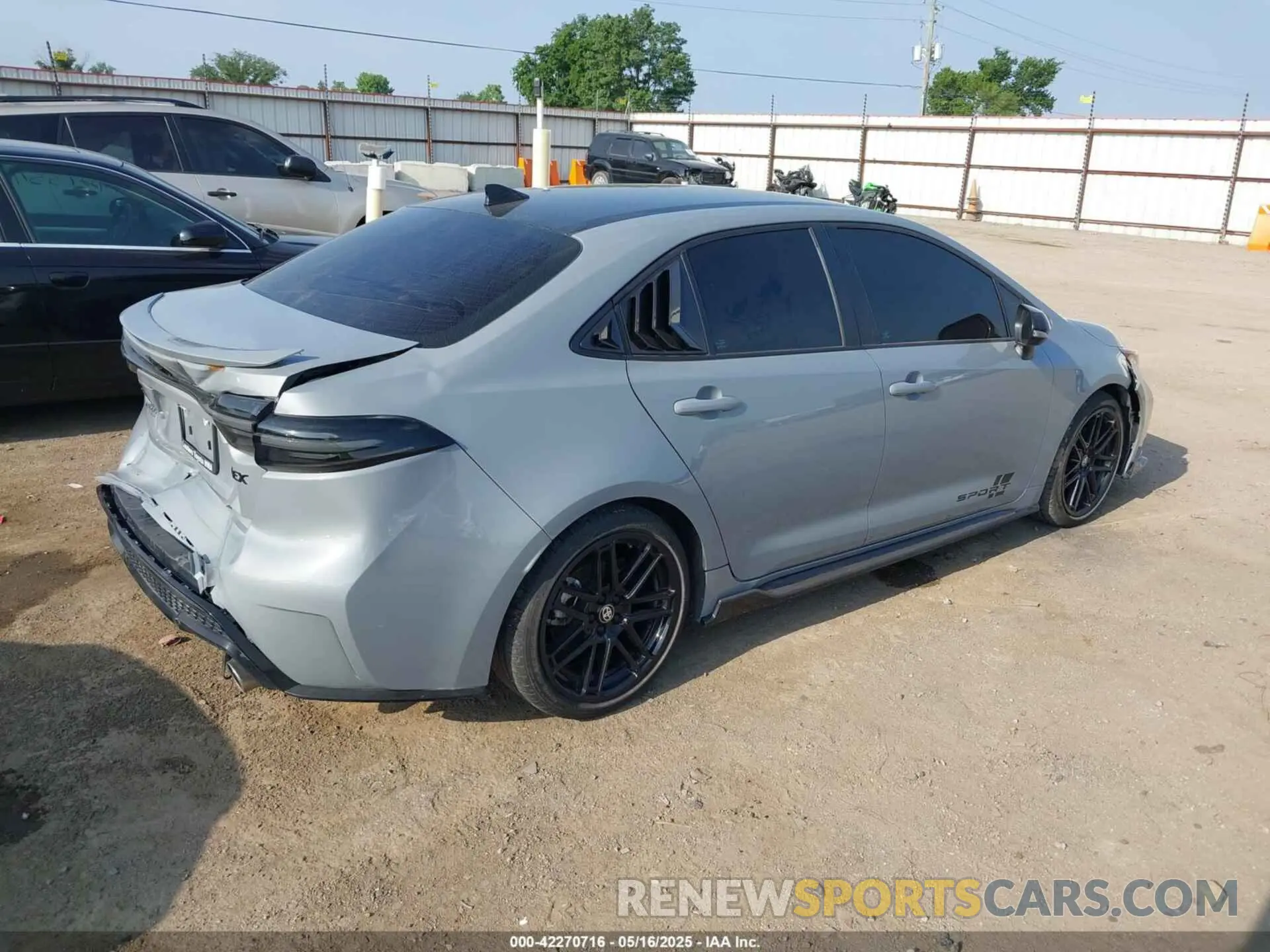 4 fotografías del automóvil dañado 5YFS4MCE3NP129987 TOYOTA COROLLA 2022