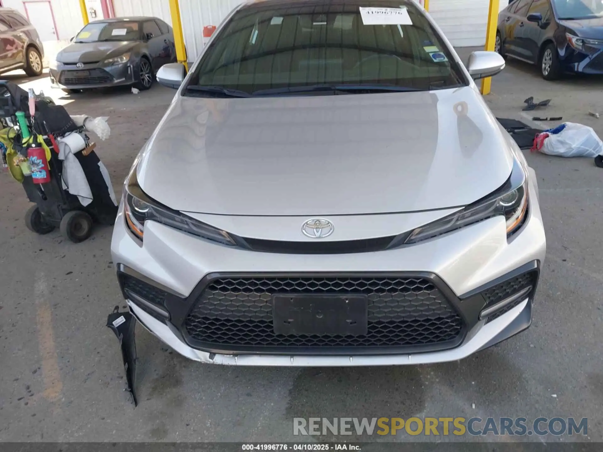12 fotografías del automóvil dañado 5YFS4MCE3NP131626 TOYOTA COROLLA 2022
