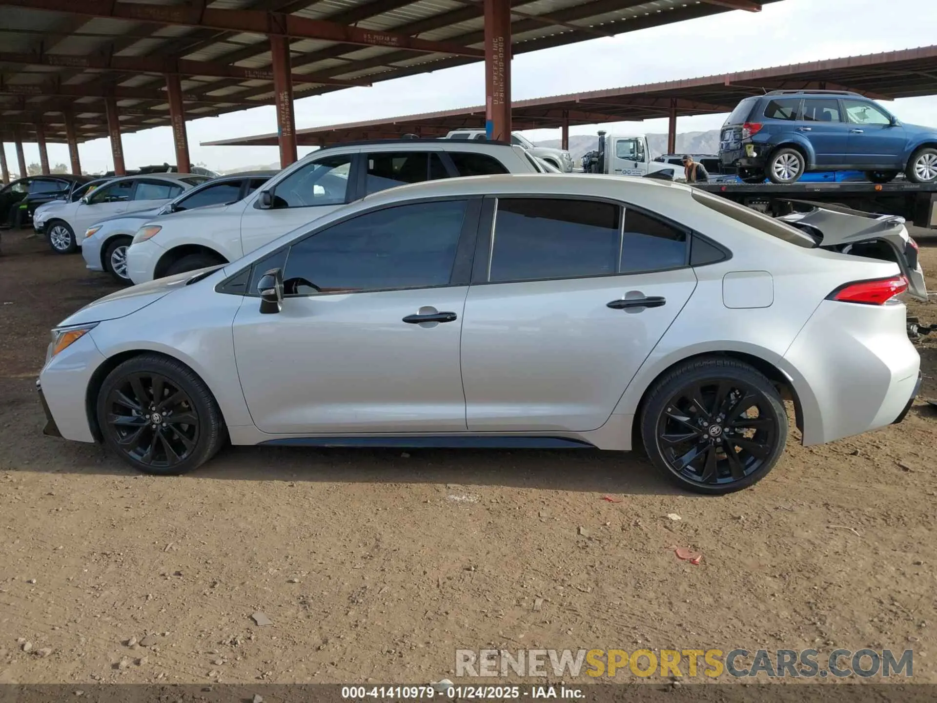 14 fotografías del automóvil dañado 5YFS4MCE4NP123325 TOYOTA COROLLA 2022