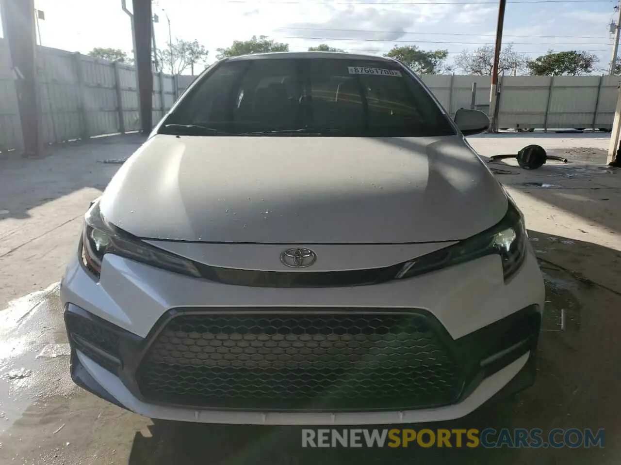 5 fotografías del automóvil dañado 5YFS4MCE4NP131313 TOYOTA COROLLA 2022