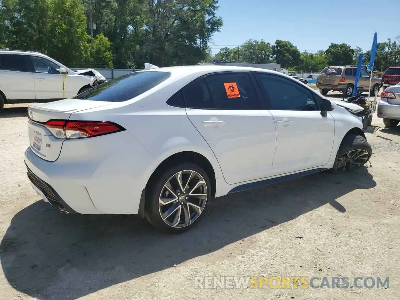 3 fotografías del automóvil dañado 5YFS4MCE6NP103318 TOYOTA COROLLA 2022