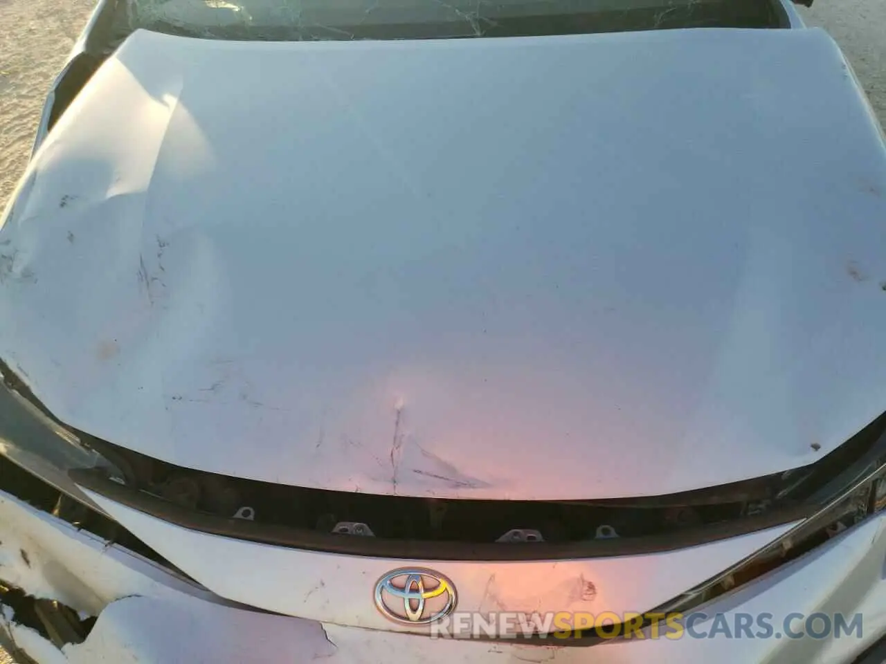 11 fotografías del automóvil dañado 5YFS4MCE6NP104095 TOYOTA COROLLA 2022