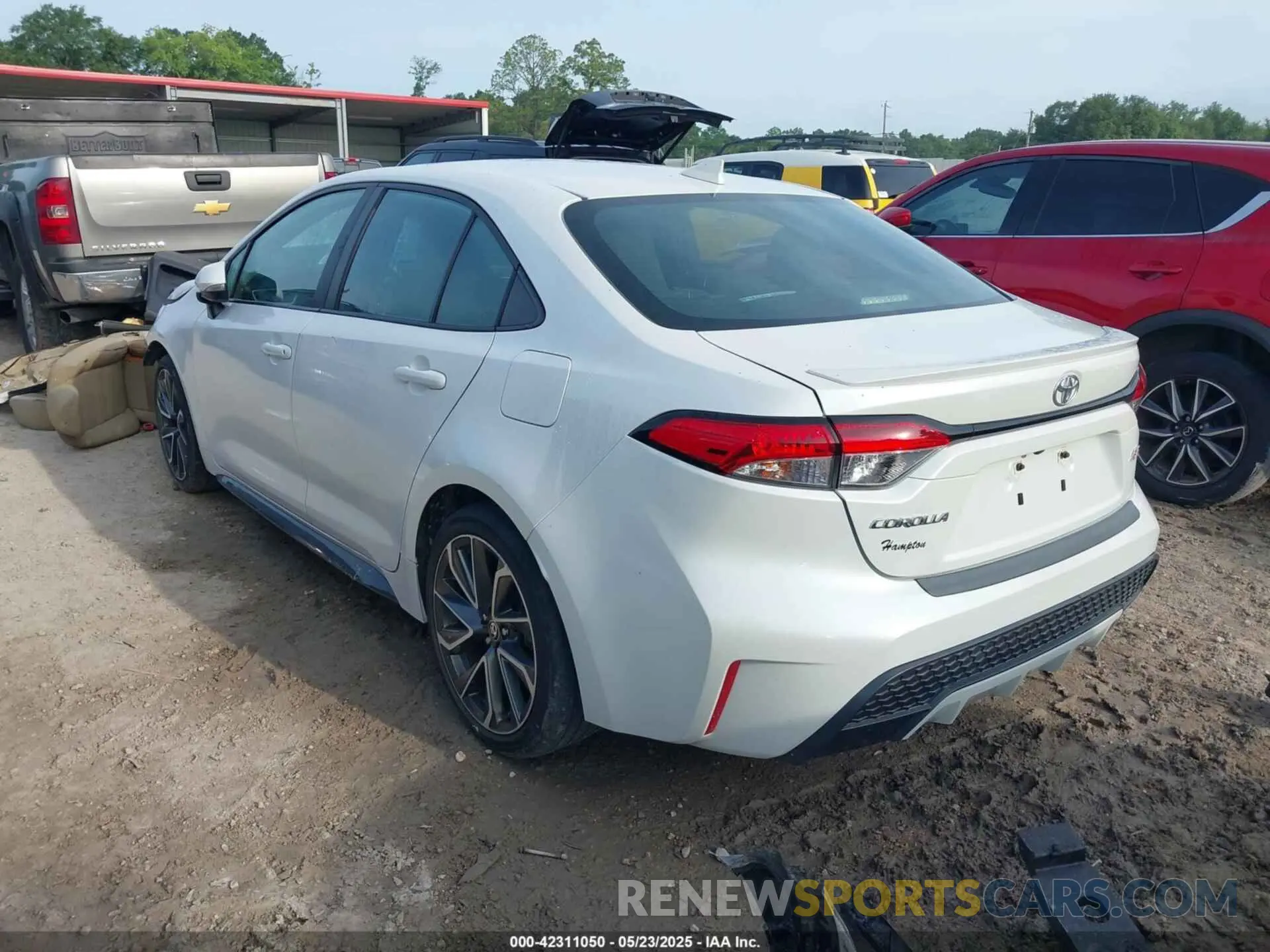 3 fotografías del automóvil dañado 5YFS4MCE6NP108714 TOYOTA COROLLA 2022