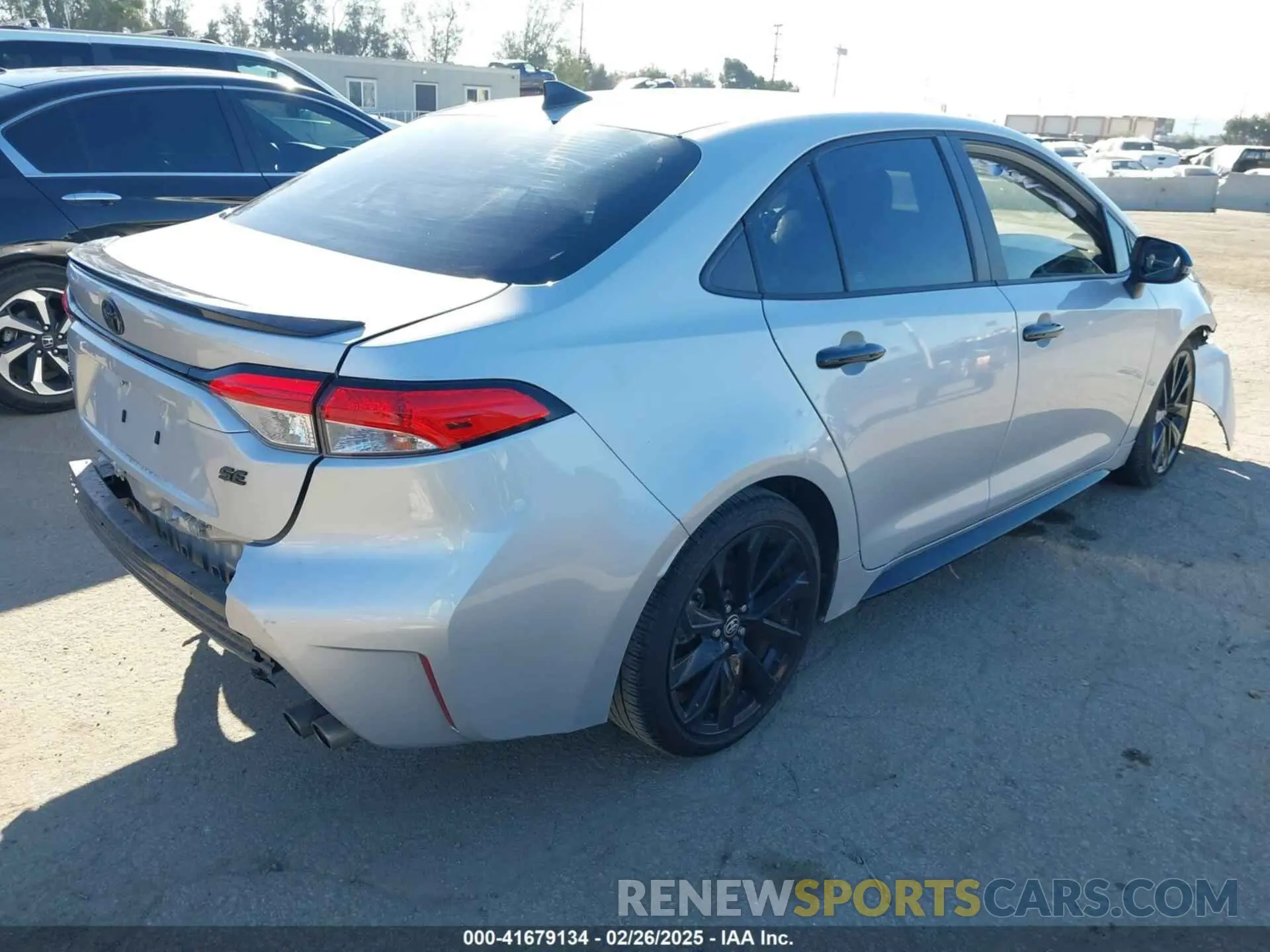 4 fotografías del automóvil dañado 5YFS4MCE6NP111970 TOYOTA COROLLA 2022