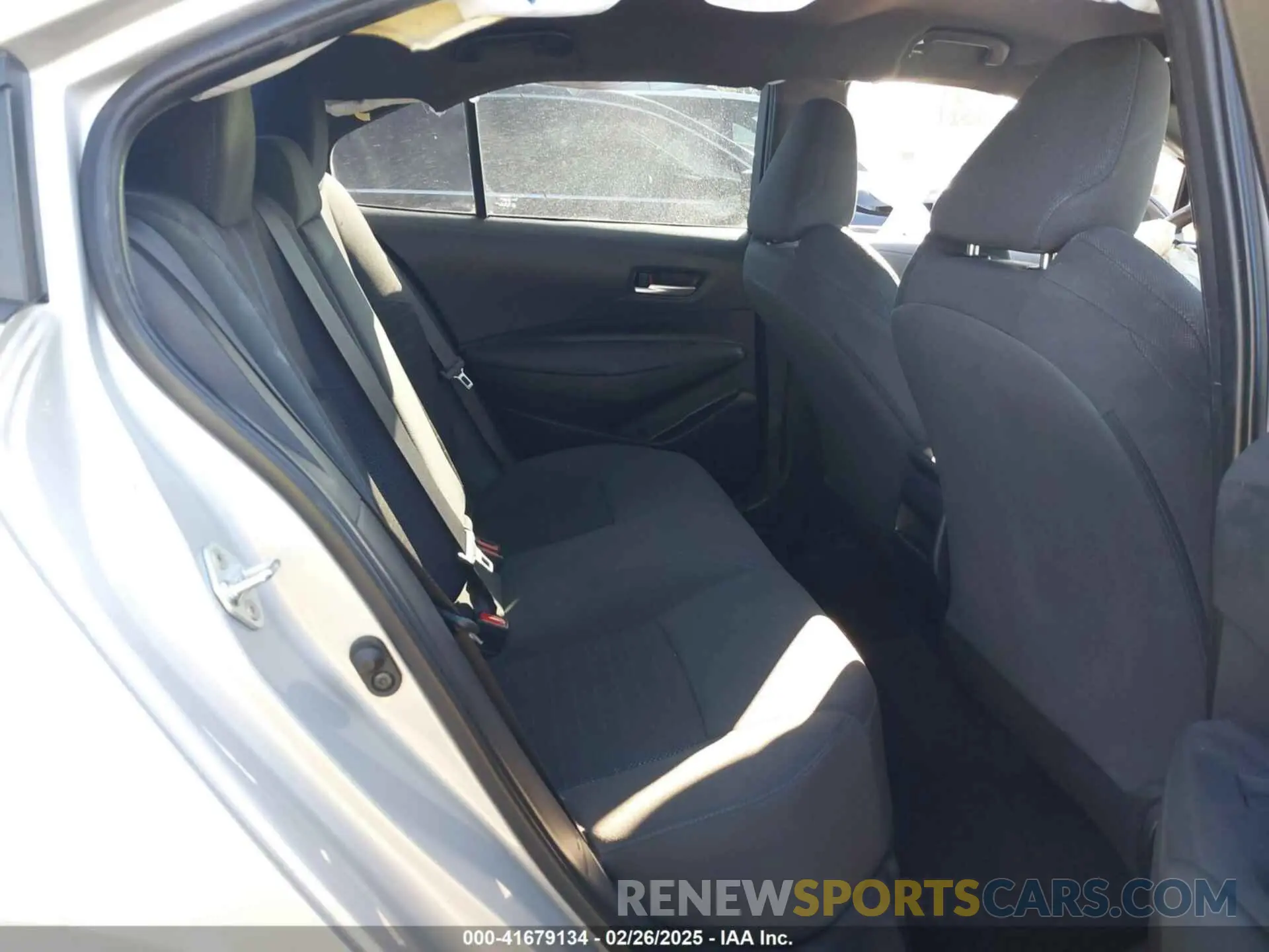 8 fotografías del automóvil dañado 5YFS4MCE6NP111970 TOYOTA COROLLA 2022